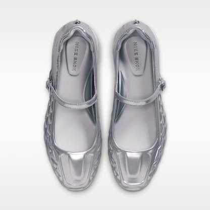 Nike Shox Z Calistra Schuh (Damen) – Metallic Silver/Flat Silver/Metallic Silver