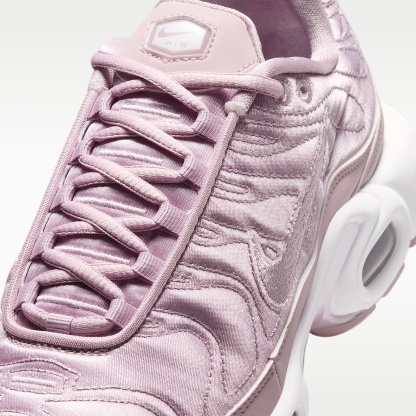 Nike Air Max Plus SE Schuh (Damen) – Plum Fog/Weiß/Plum Fog