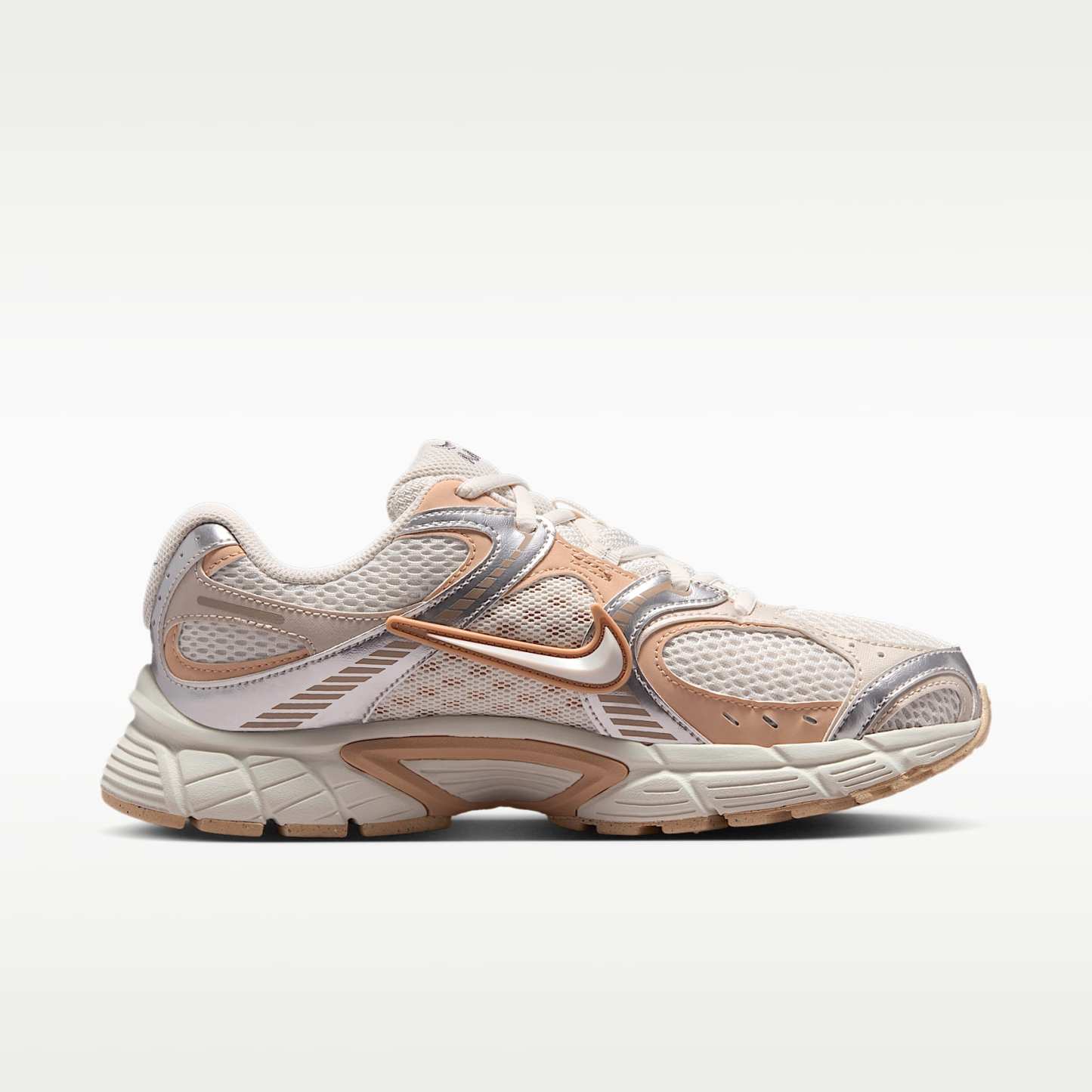 Nike V5 RNR Schuh mit reflektierenden Akzenten (Damen) – Phantom/Chalk/Shimmer/Phantom