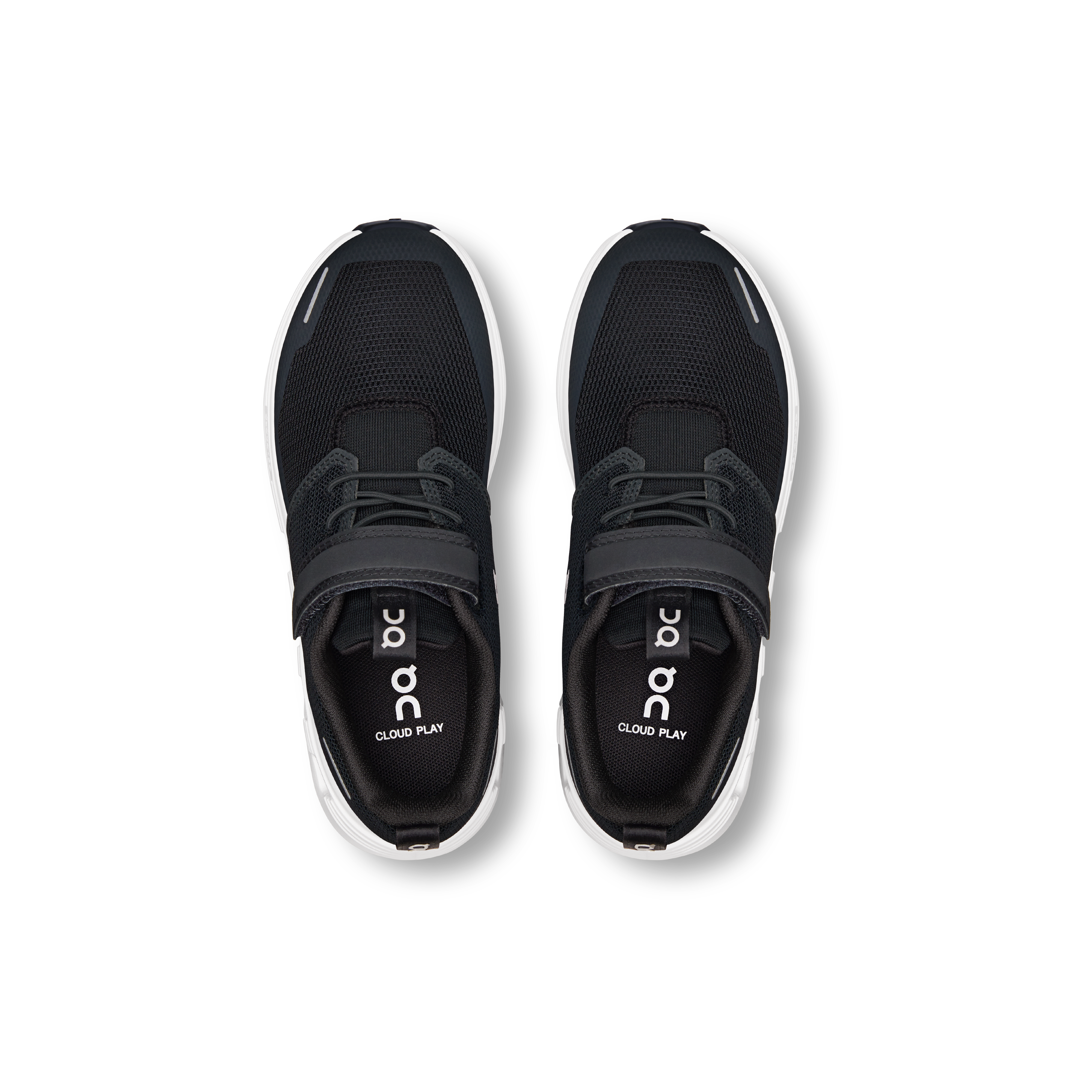 Cloud Play 2 – Black | White