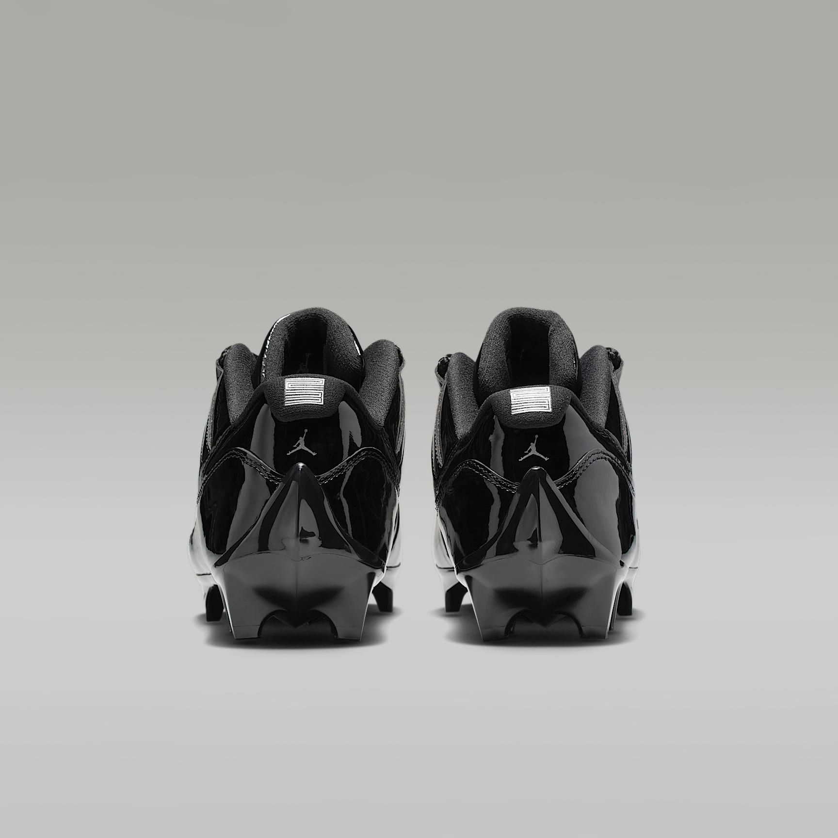 Jordan 11 Low TD American Football-Schuh (Herren) – Schwarz/Anthracite/Metallic Silver