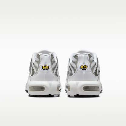 Nike Air Max Plus SE Schuh (Damen) – Weiß/Pure Platinum/Schwarz