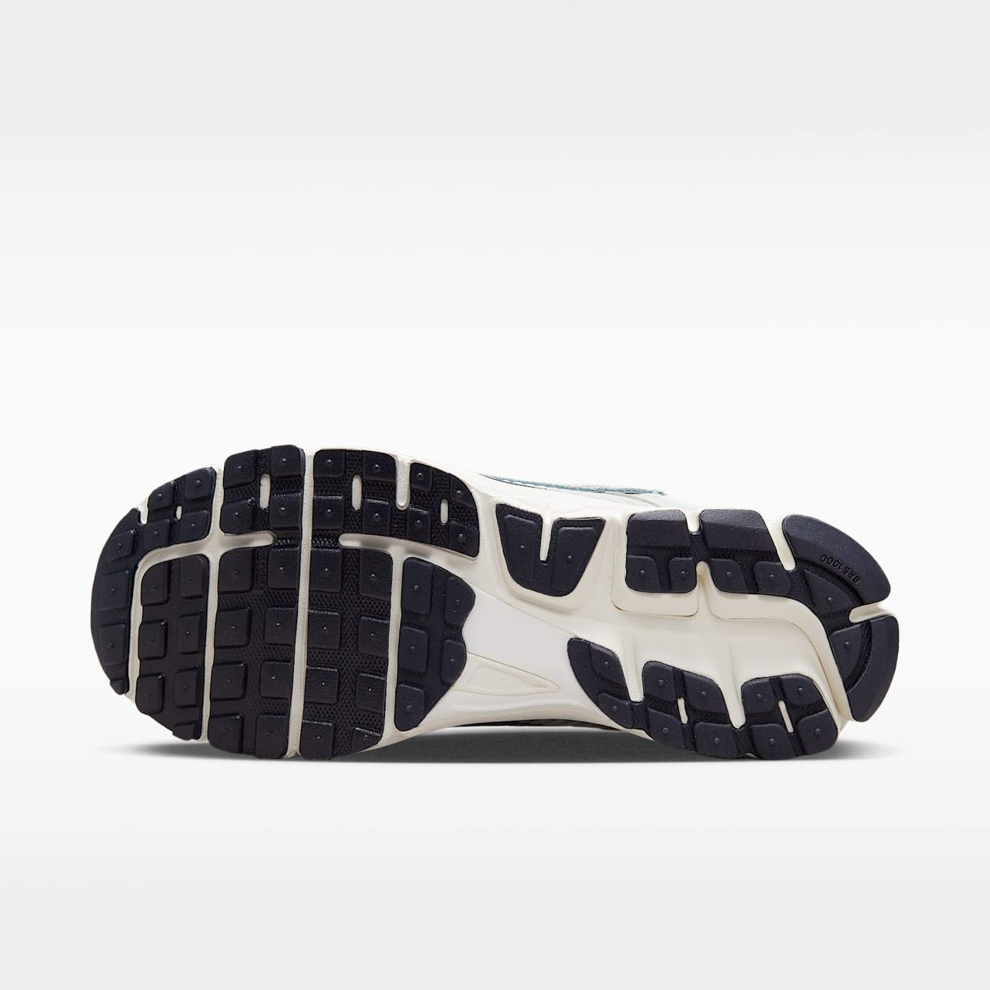 Nike Zoom Vomero 5 Schuh (Damen) – Photon Dust/Gridiron/Sail/Chrome