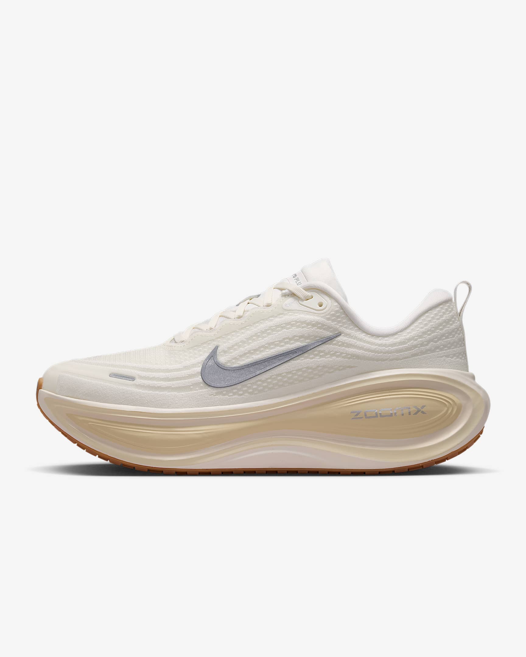 Nike Vomero Plus Straßenlaufschuh (Herren) – Sail/Coconut Milk/Light Khaki/Metallic Silver