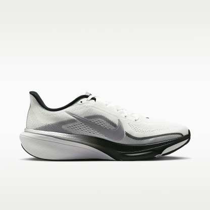 Nike Pegasus 42 Straßenlaufschuh (Herren) – Summit White/Photon Dust/Schwarz/Metallic Silver
