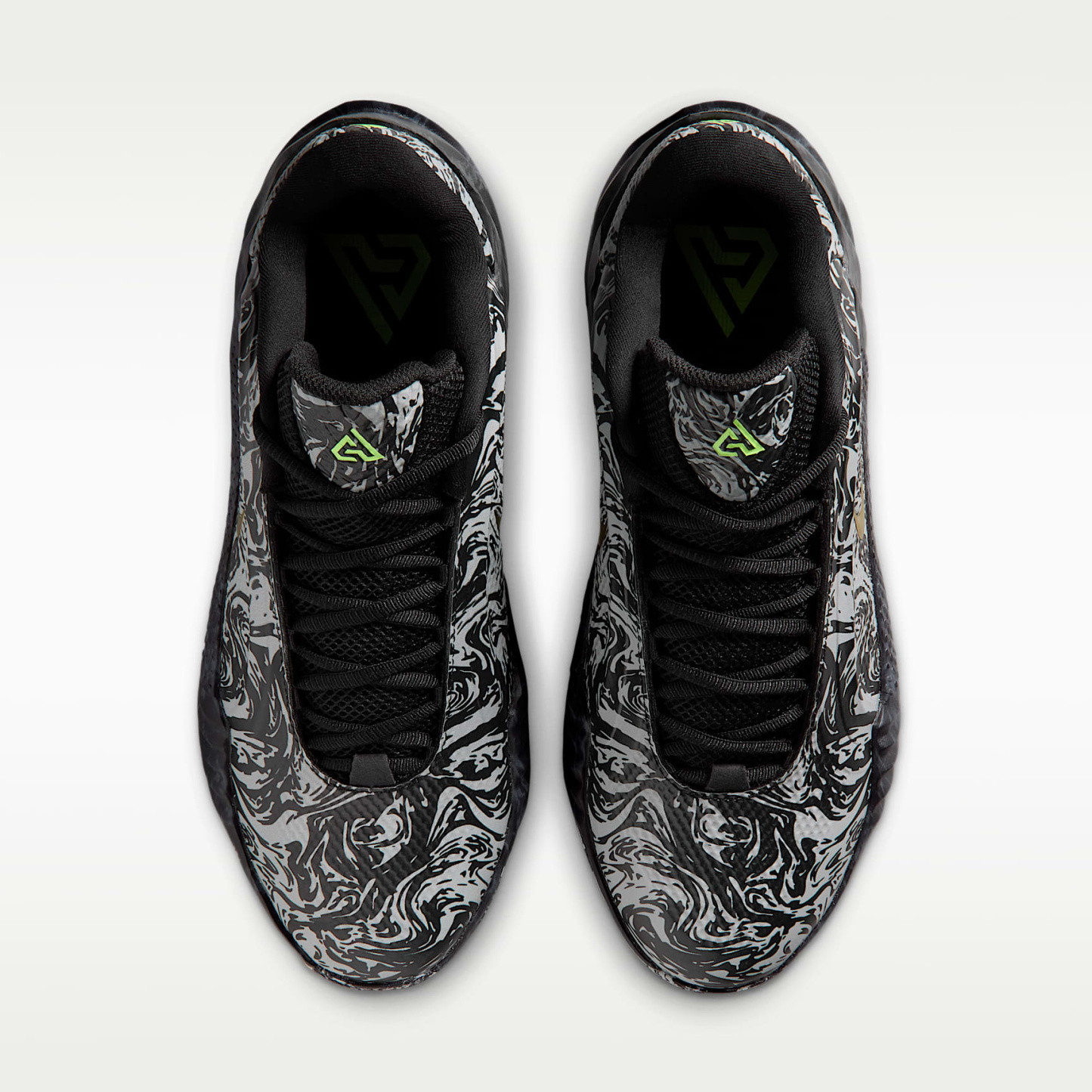 Giannis Freak 8 "Etched in Stone" Basketballschuh – Schwarz/Light Smoke Grey/Volt