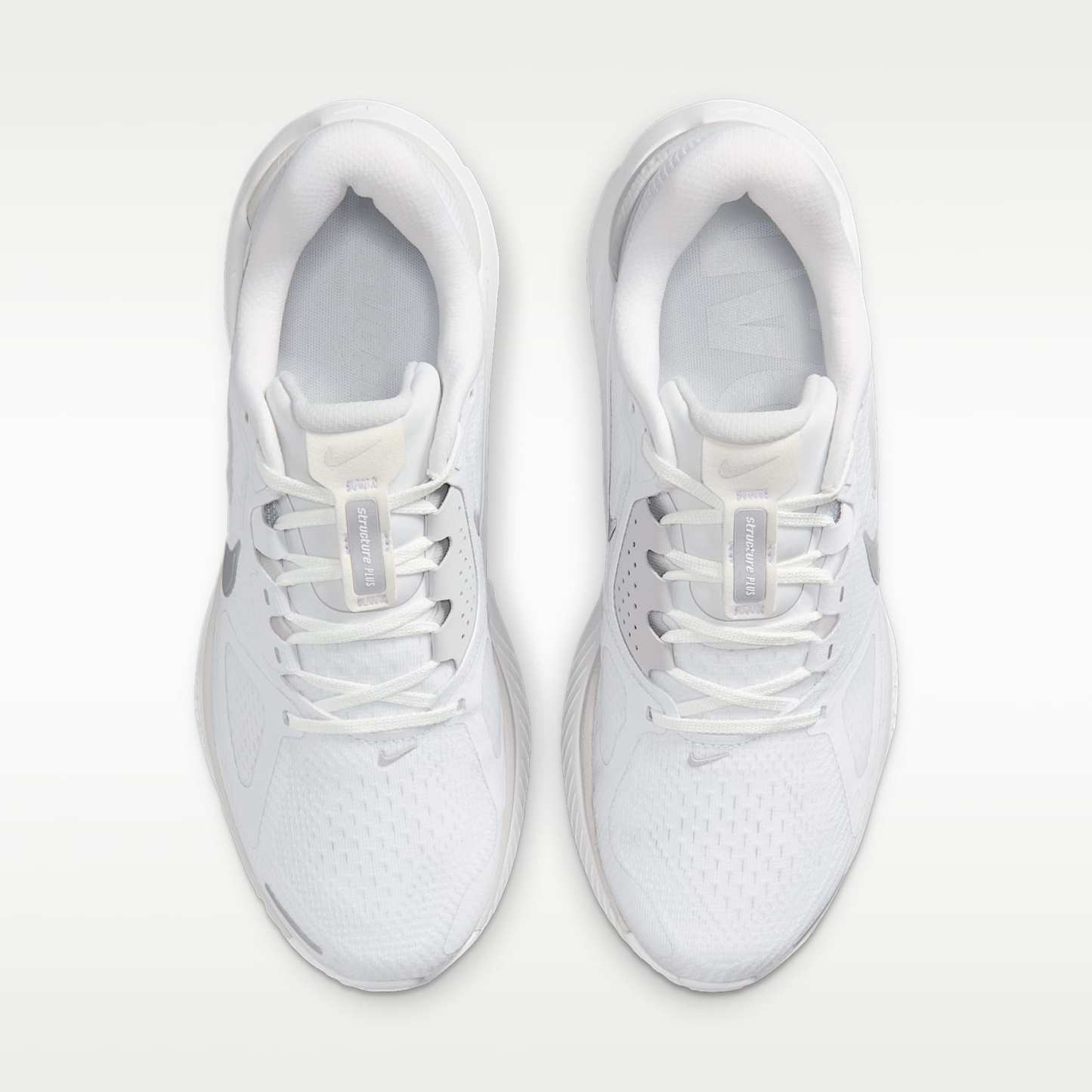 Nike Structure Plus Straßenlaufschuh (Damen) – Weiß/Photon Dust/Metallic Silver