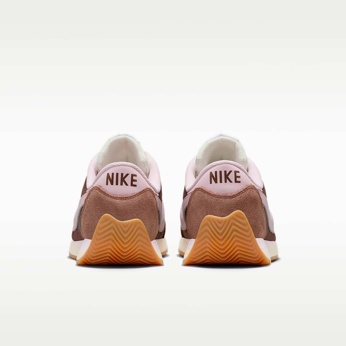 Nike Pacific Schuh (Damen) – Fauna Brown/Soft Pearl/Gum Light Brown/Pink Foam