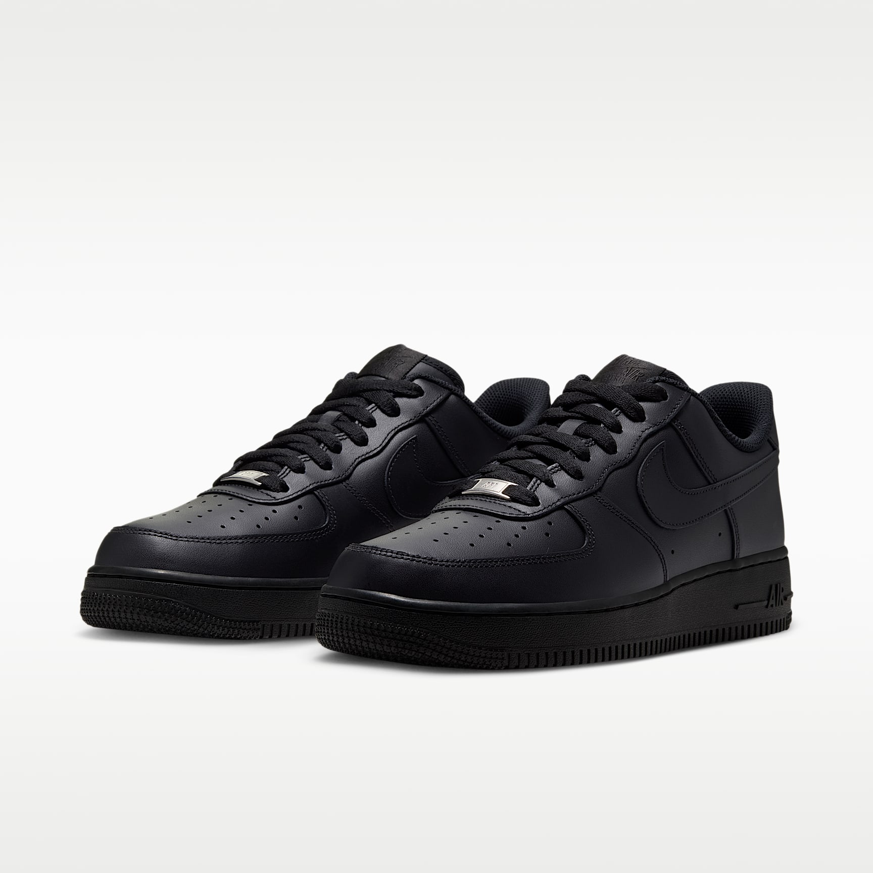 Nike Air Force 1 '07 Herrenschuh – Schwarz/Schwarz