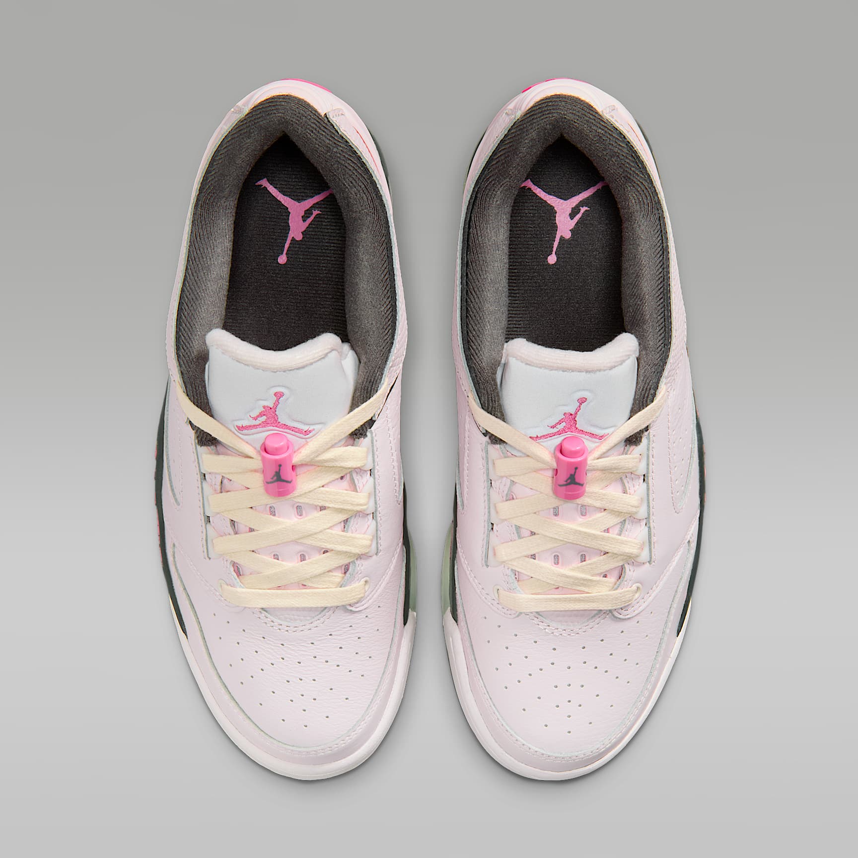 Jordan Sixty Plus Low Damenschuh – Pearl Pink/Anthracite/Muslin/Pinksicle
