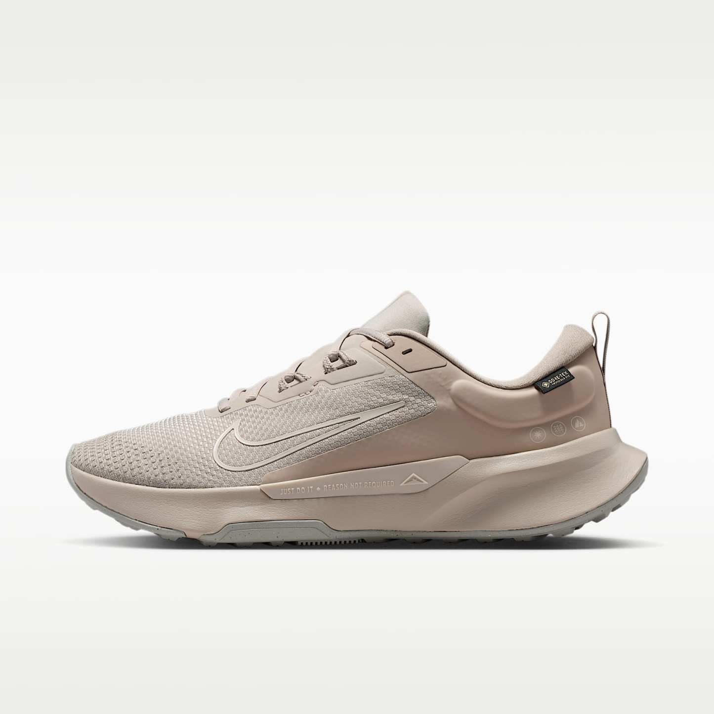 Nike Juniper Trail 2 GORE-TEX wasserdichter Traillaufschuh für Herren – Cream II/Light Orewood Brown
