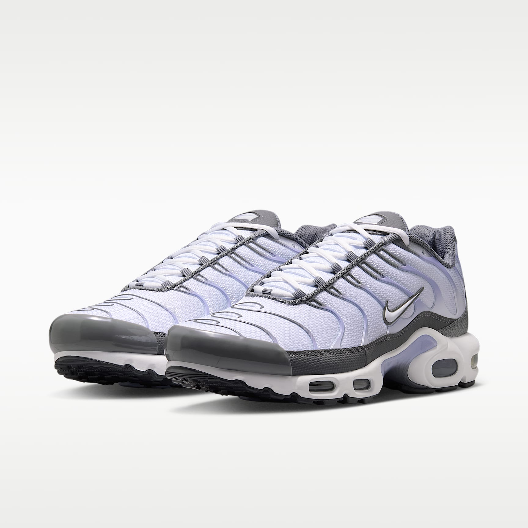 Nike Air Max Plus Schuh (Herren) – Smoke Grey/Light Armory Blue/Dark Smoke Grey/Weiß