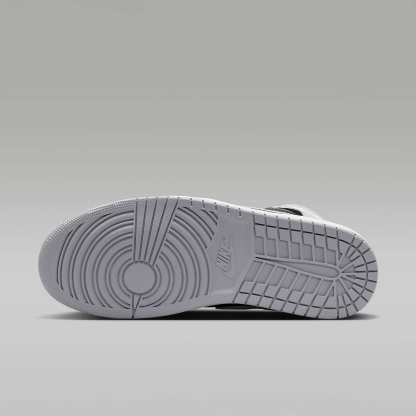 Air Jordan 1 Mid Herrenschuh – Light Smoke Grey/Schwarz/Weiß
