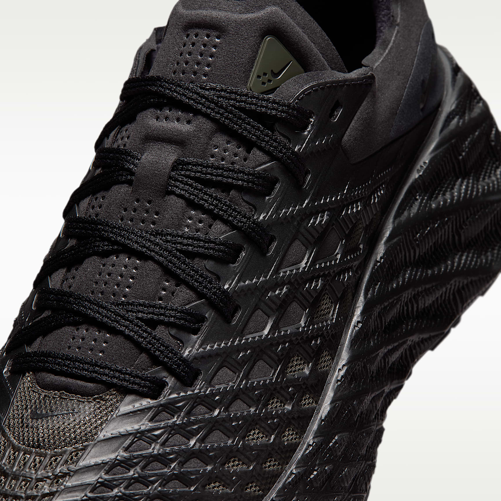 Nike Ava Edge Schuh (Herren) – Schwarz/College Grey/Newsprint