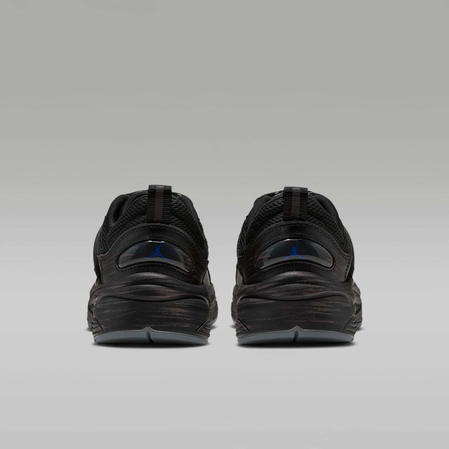 Jordan Trunner O/S Schuhe (Herren) – Anthracite/Anthracite/Racer Blue/Racer Blue