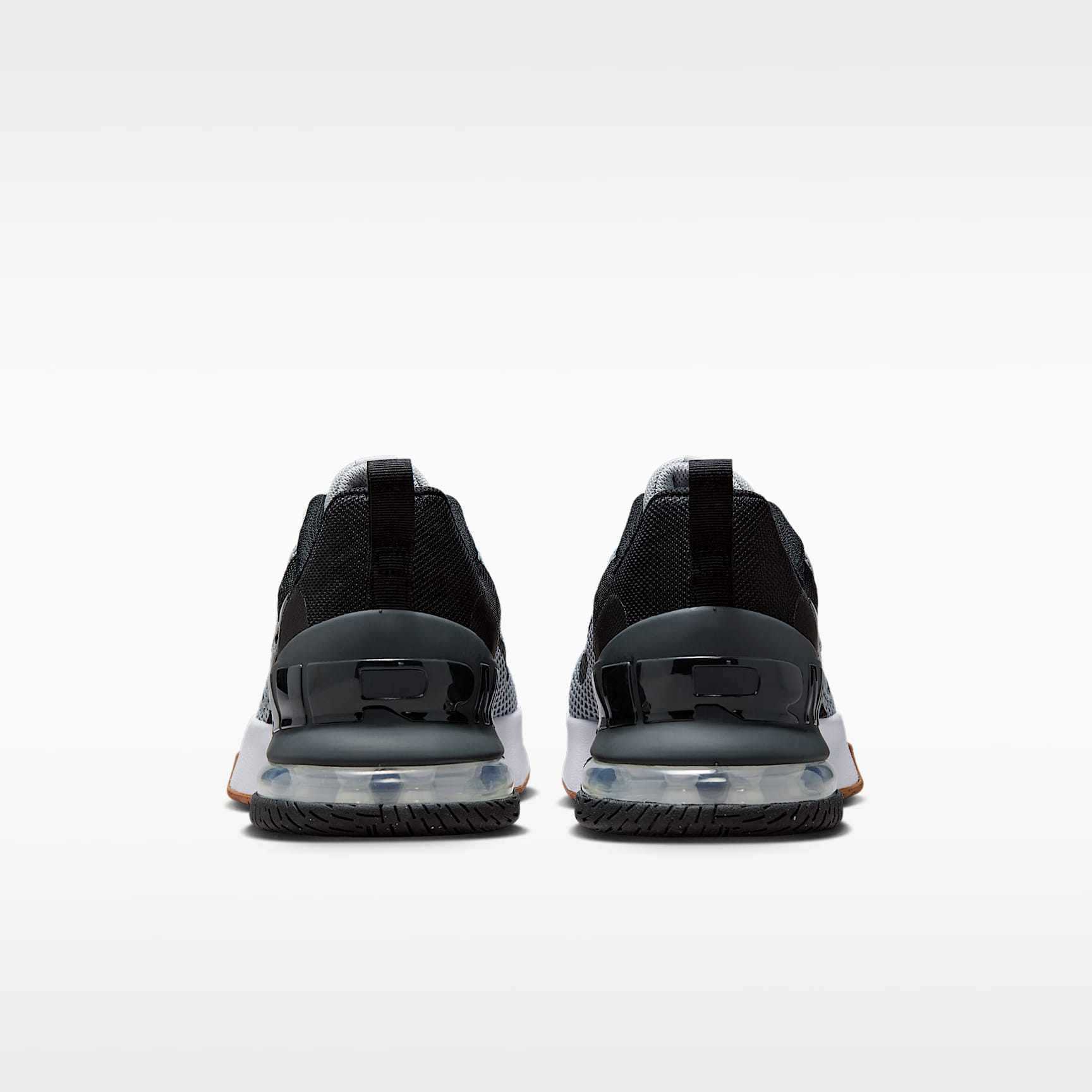 Nike Air Max Alpha Trainer 6 Workout-Schuh (Herren) – Light Smoke Grey/Schwarz/Gum Medium Brown/Anthracite