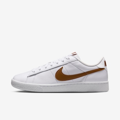Nike Tennis Classic Damenschuh – Weiß/Weiß/Light British Tan