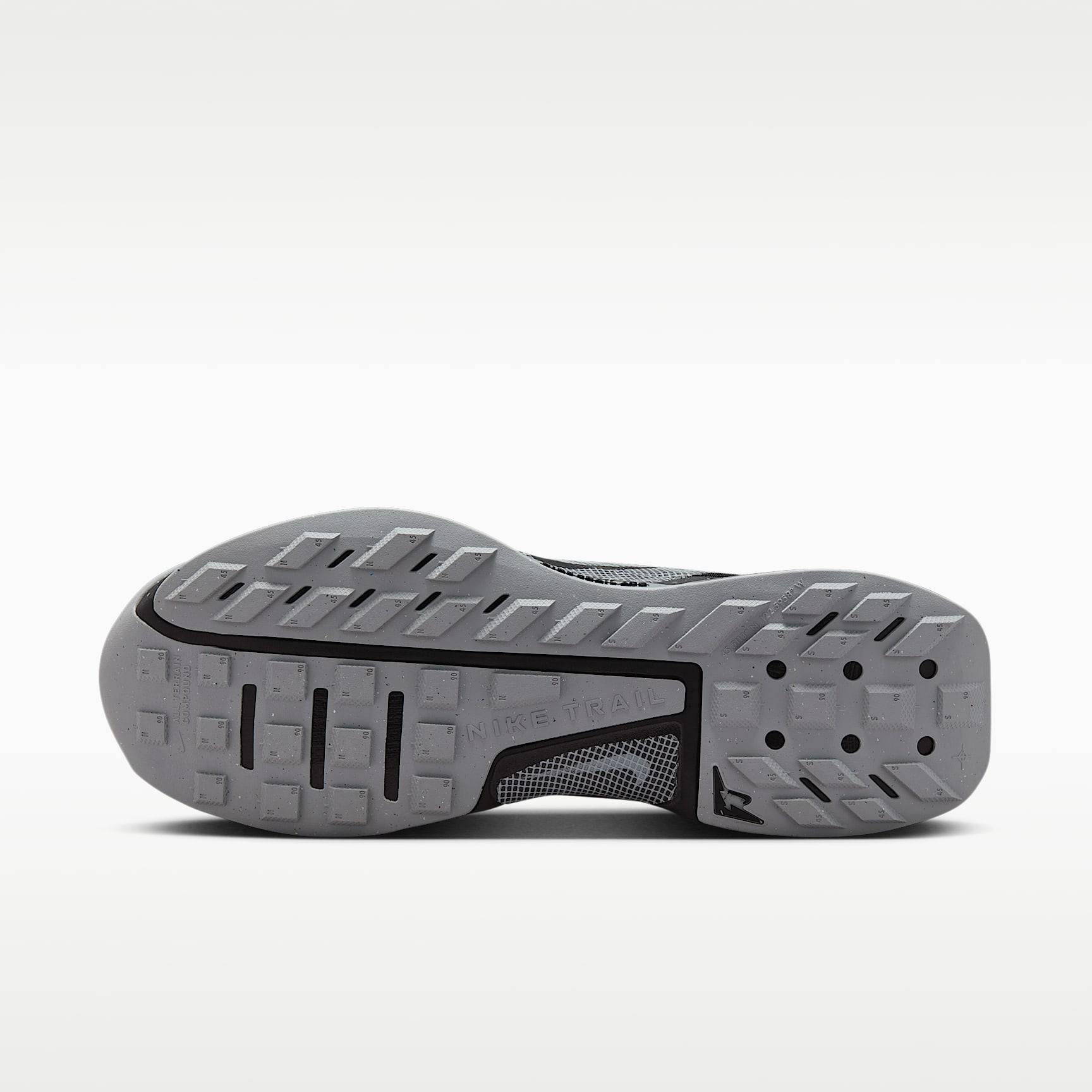 Nike Juniper Trail 3 Traillaufschuh (Herren) – Schwarz/Wolf Grey/Photon Dust/Schwarz