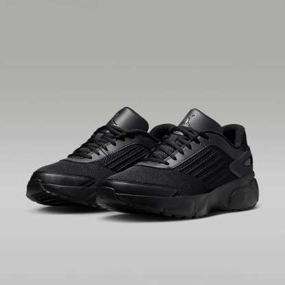 Jordan Trunner Flow Schuhe (Herren) – Schwarz/Dark Smoke Grey