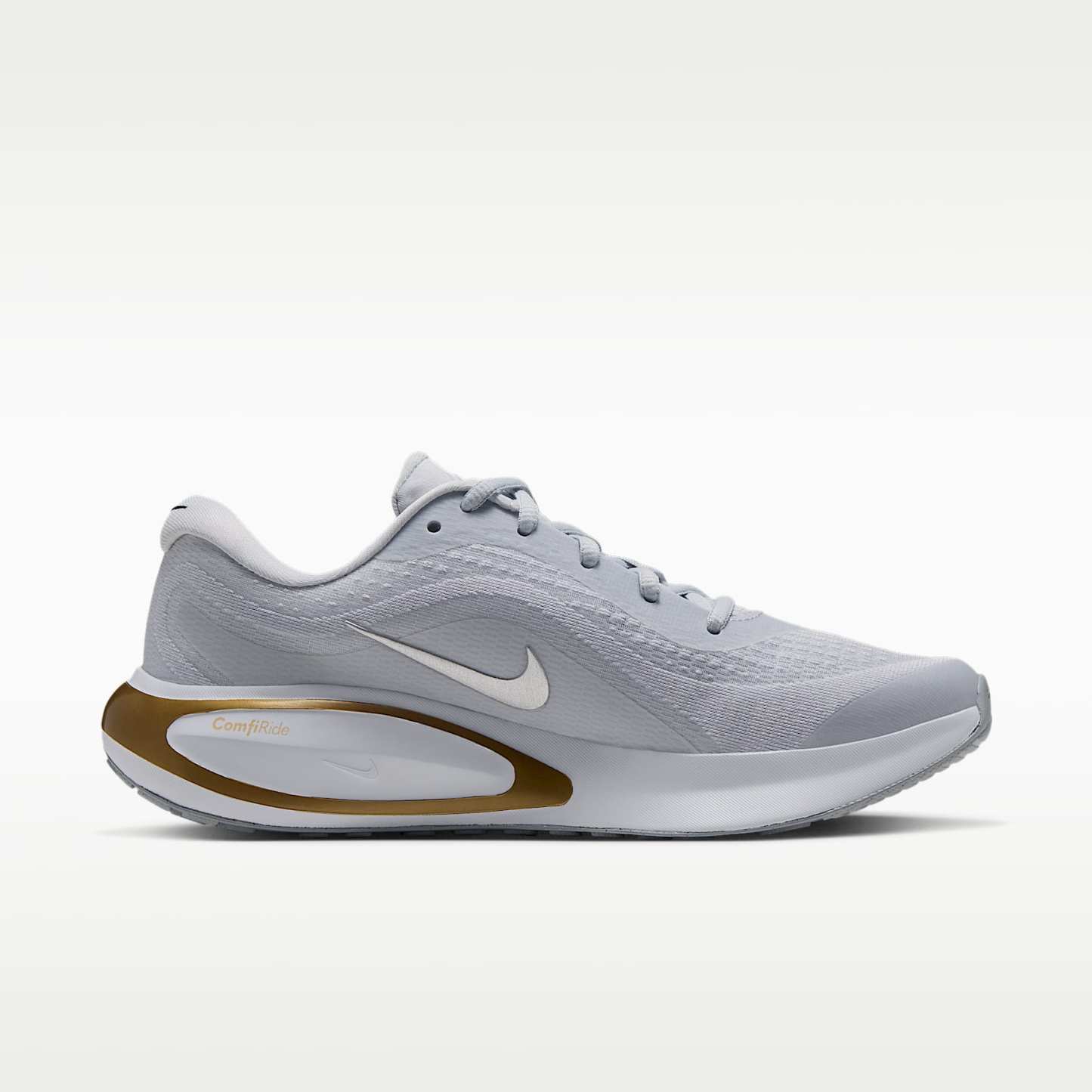 Nike Journey Run Straßenlaufschuh für Damen – Pure Platinum/Metallic Gold/Off White/Metallic Silver