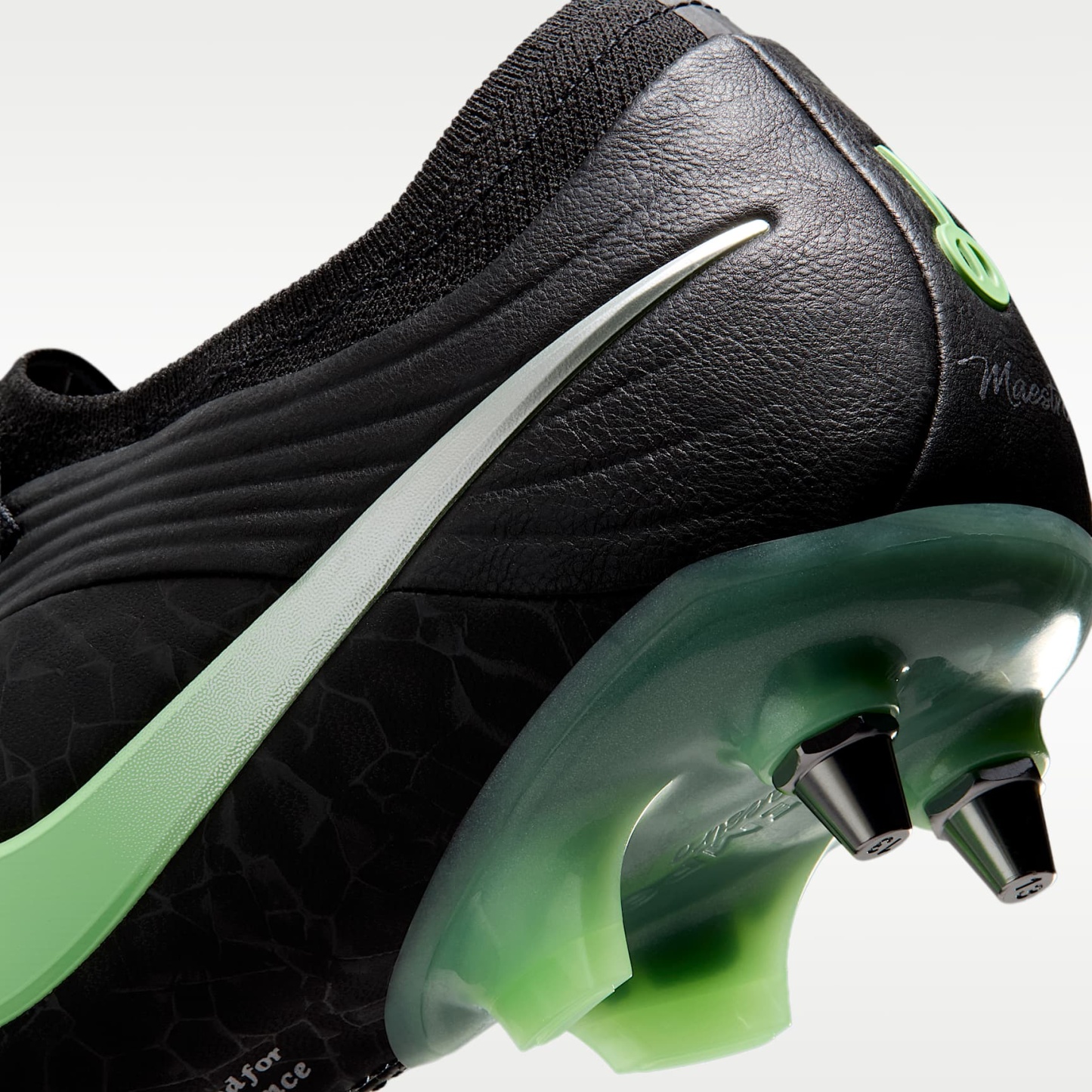 Nike Tiempo Maestro Elite Low Top Fußballschuh für weichen Rasen – Schwarz/Schwarz/Illusion Green