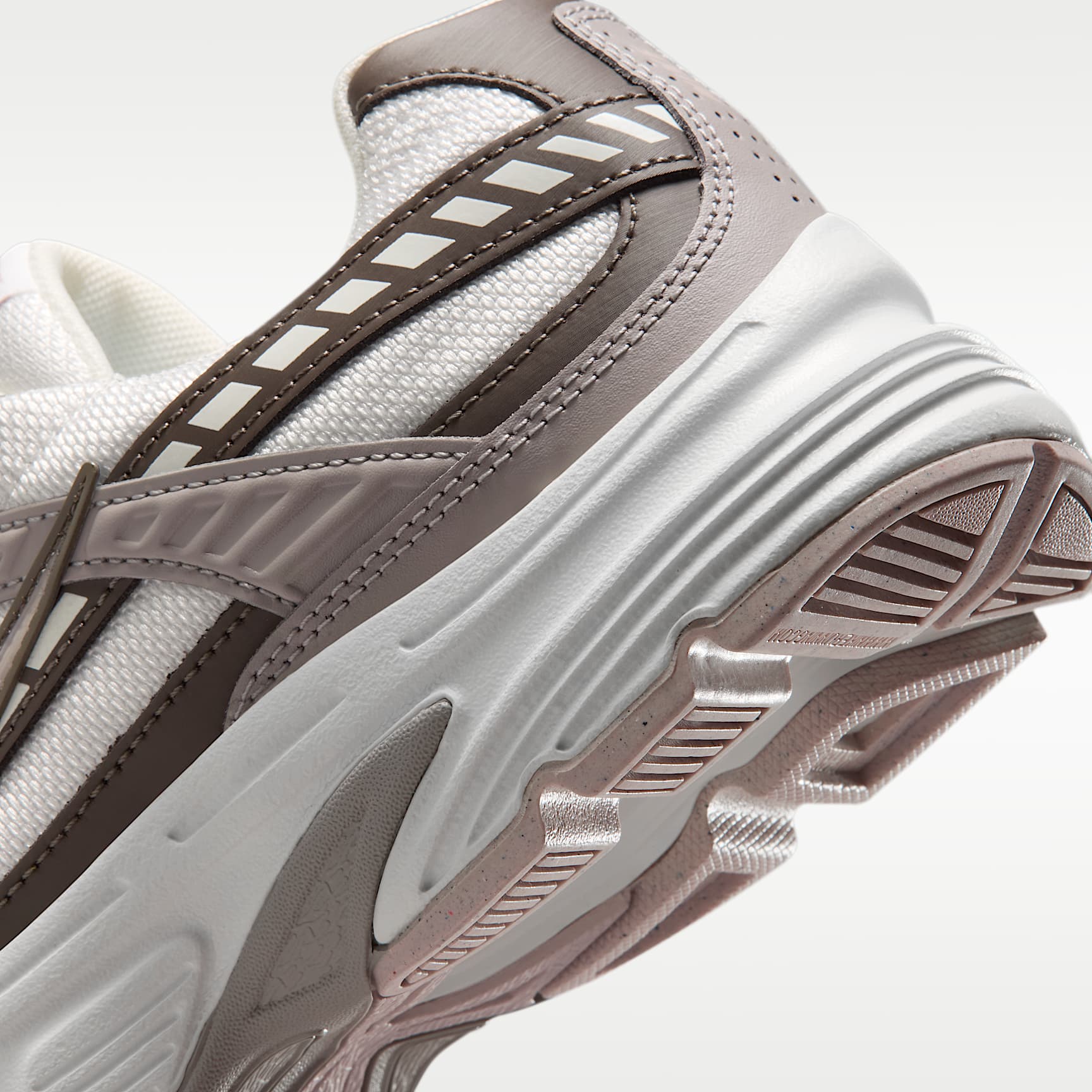 Nike Initiator Damenschuh – Summit White/Cave Stone/College Grey/Platinum Violet