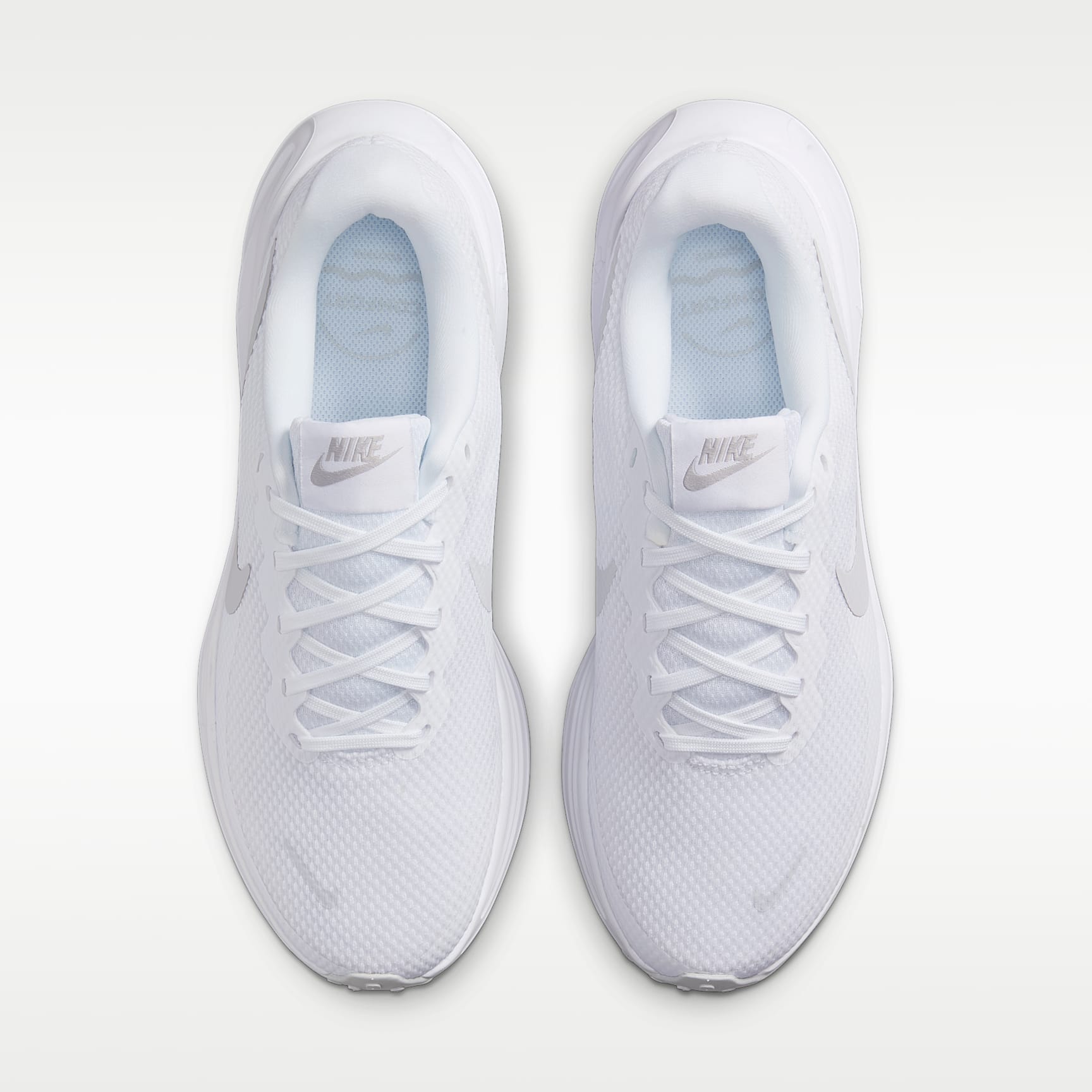 Nike Revolution 8 Straßenlaufschuh (Damen) – Weiß/Pure Platinum