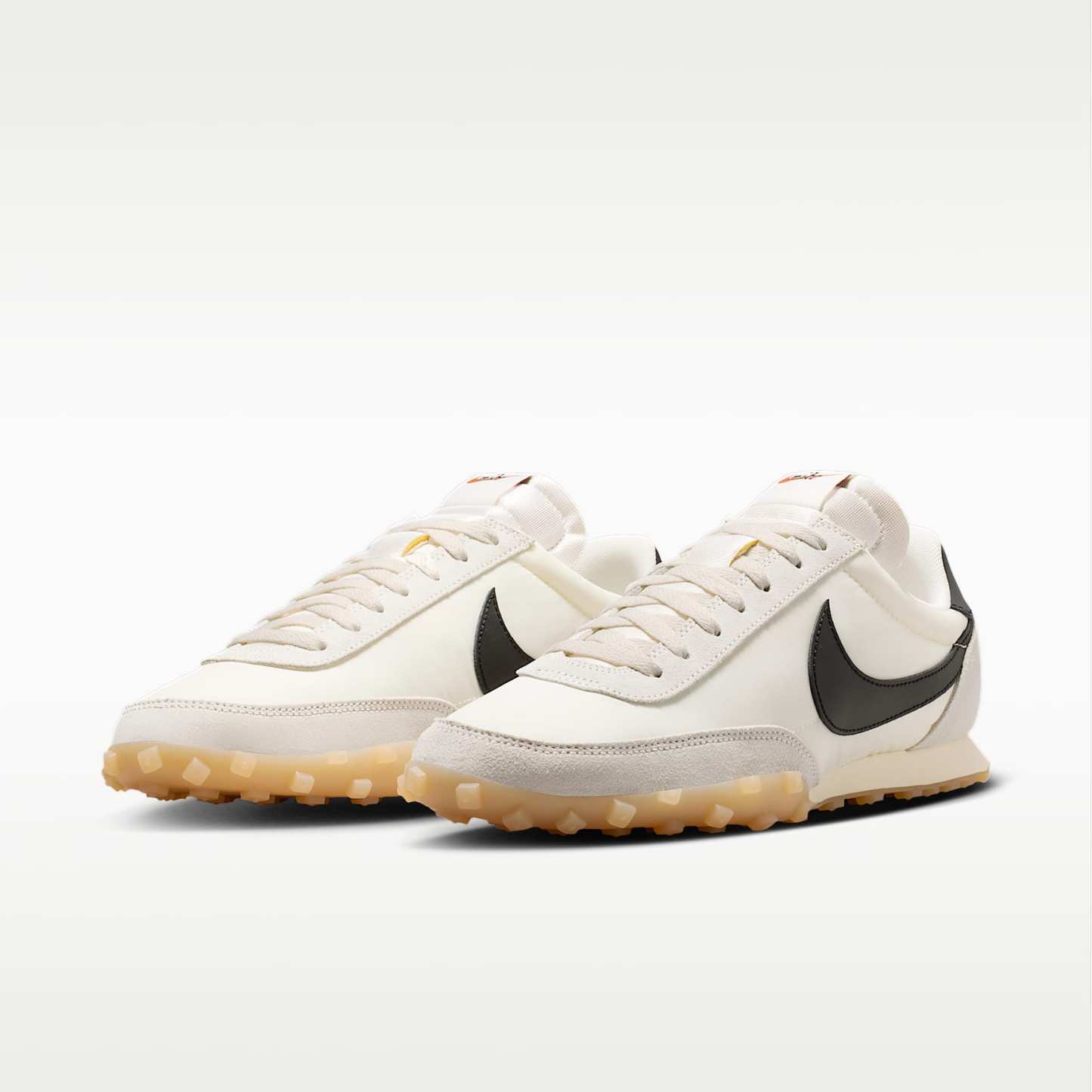Nike Waffle Racer Herrenschuh – Sail/Coconut Milk/Gum Light Brown/Schwarz