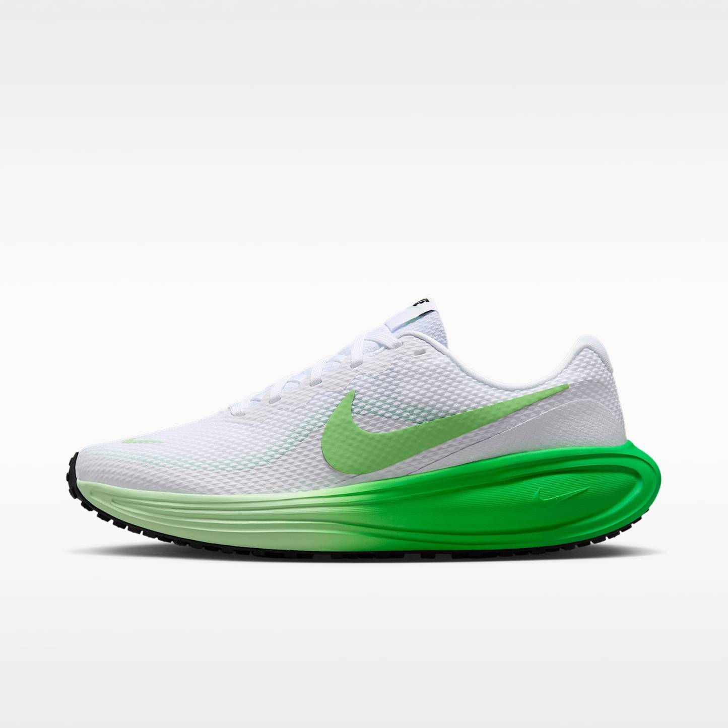 Nike Revolution 8 Straßenlaufschuh (Damen) – Weiß/Cucumber Calm/Green Spark/Illusion Green