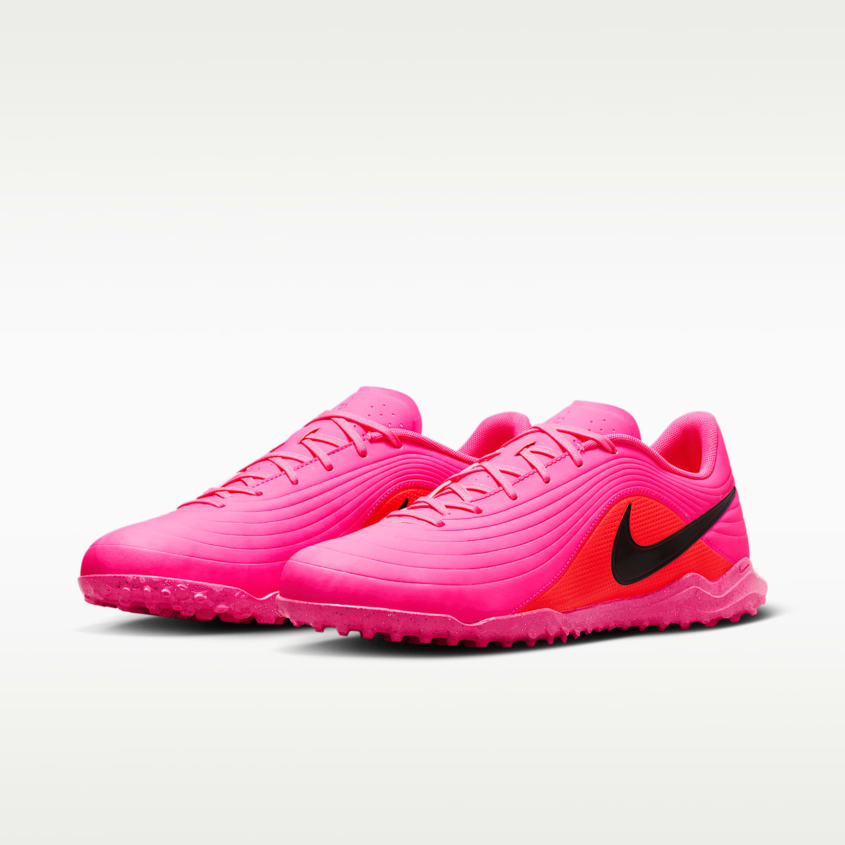 Nike Tiempo Maestro Club Low-Top-Fußballschuh für Turf – Multi-Color/Schwarz