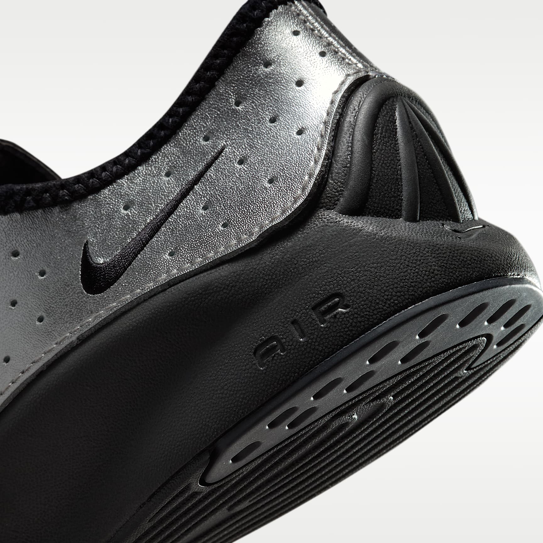 Nike Air Superfly Schuh (Damen) – Metallic Silver/Anthracite/Volt/Schwarz