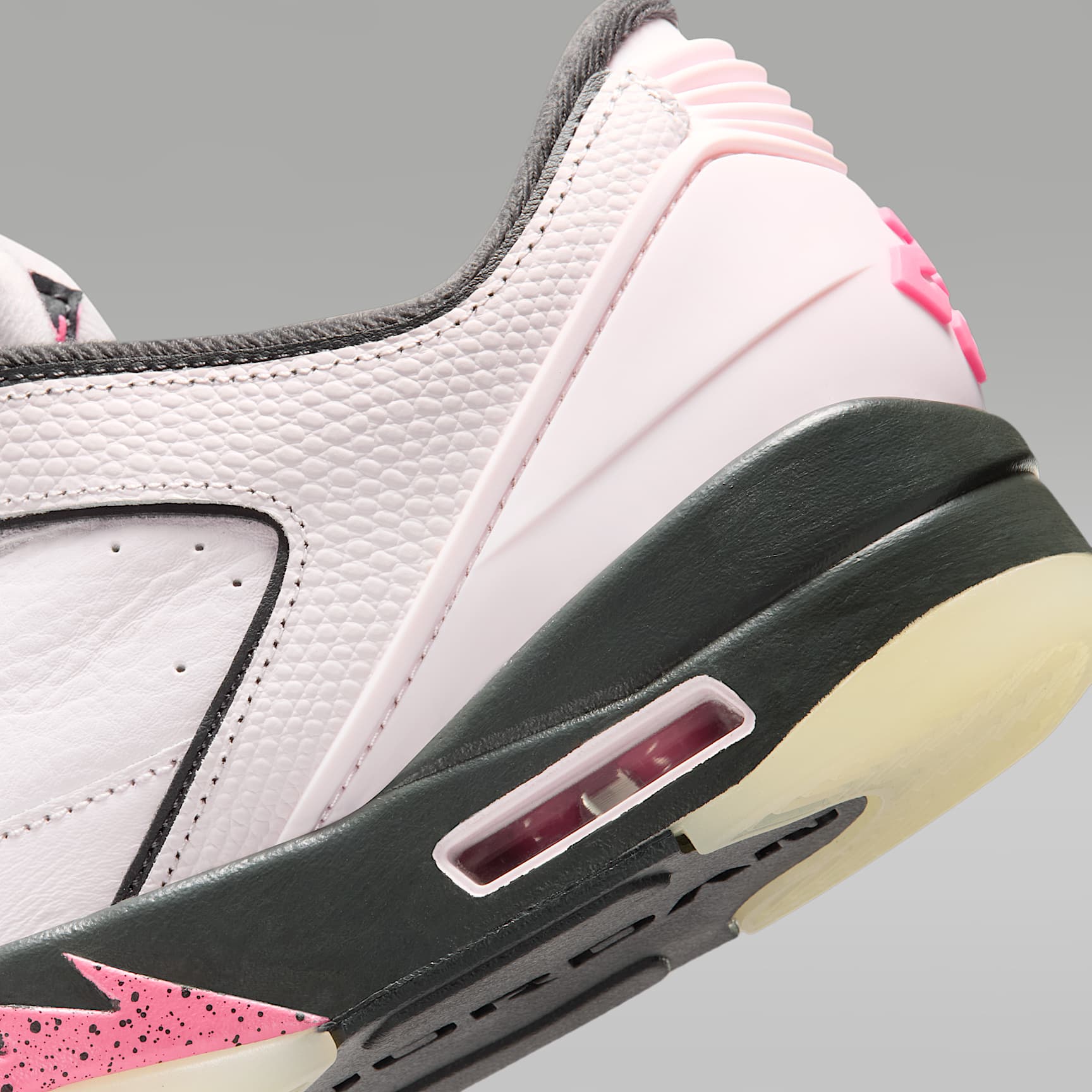 Jordan Sixty Plus Low Damenschuh – Pearl Pink/Anthracite/Muslin/Pinksicle