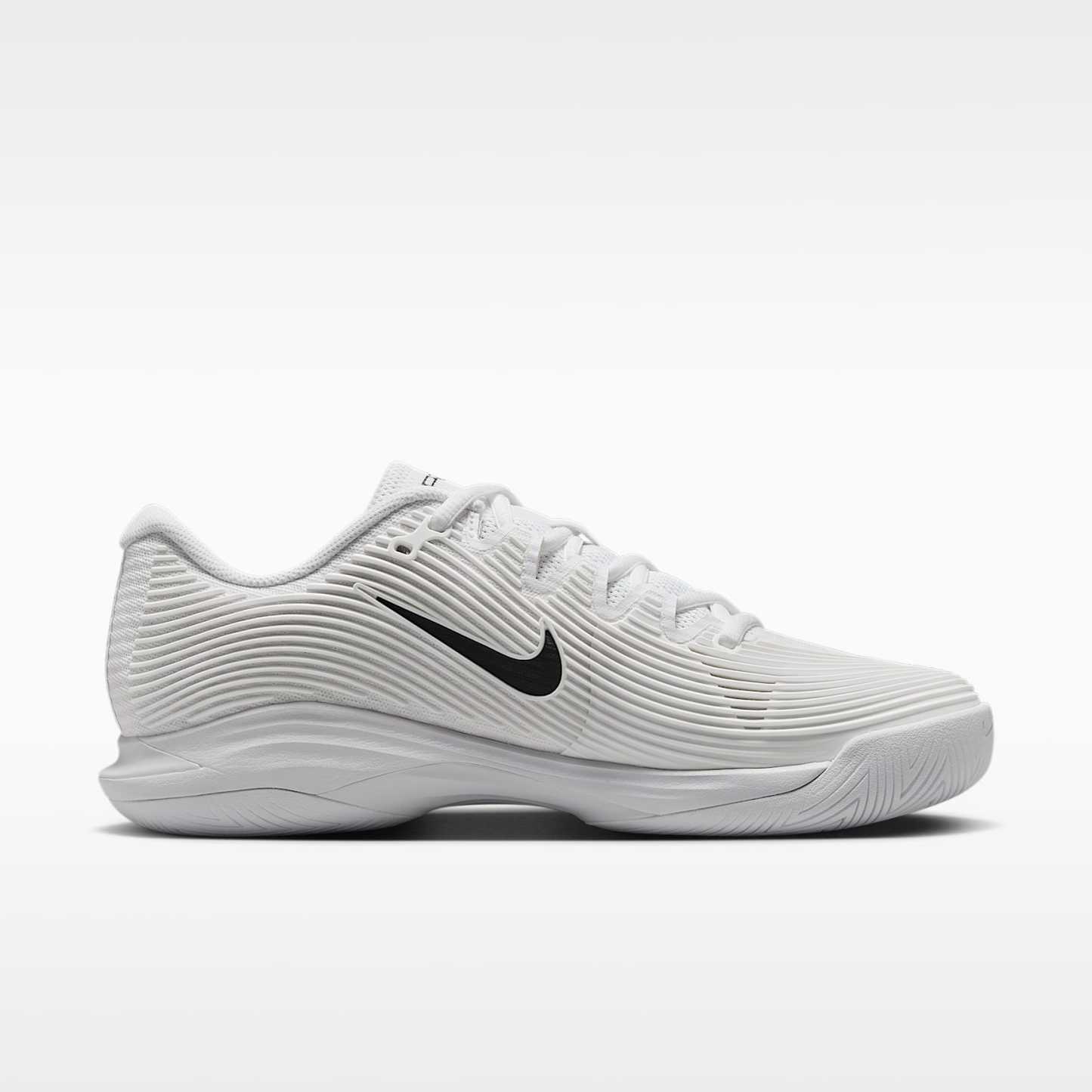Nike Vapor 12 Tennisschuh für Hartplätze (Damen) – Weiß/Summit White/Schwarz