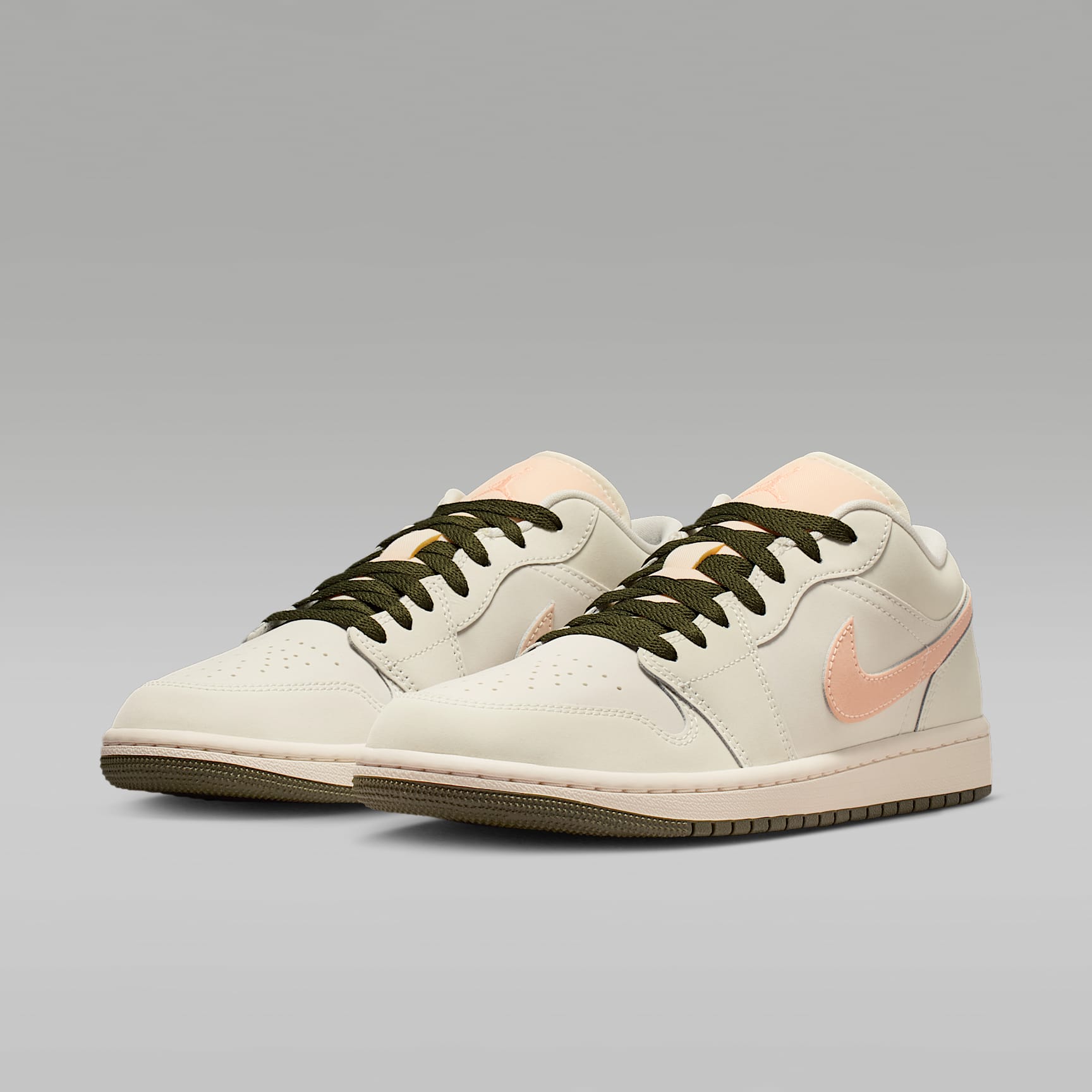 Air Jordan 1 Low Damenschuh – Sail/Crimson Tint/Cargo Khaki