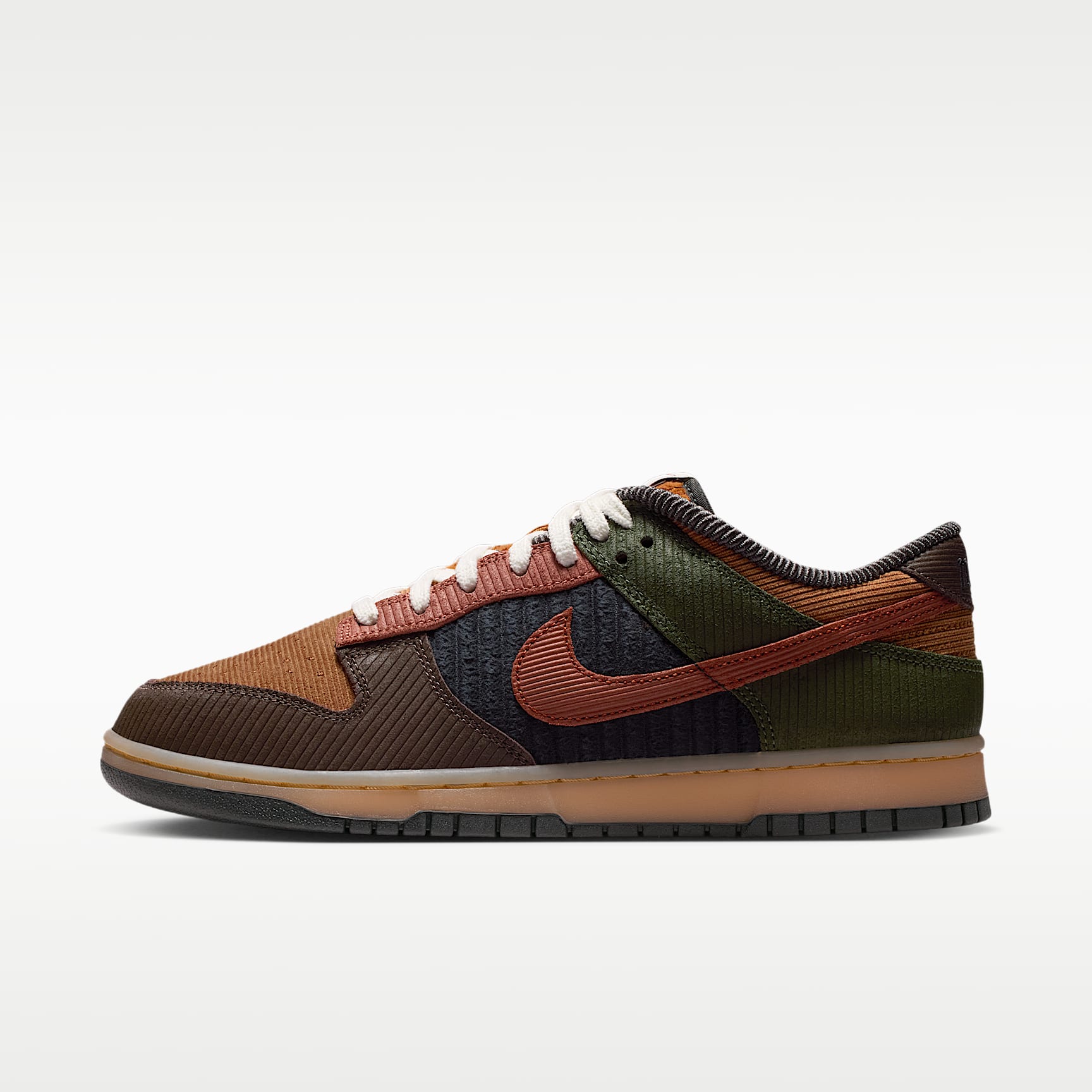 Nike Dunk Low Retro Premium Schuh (Herren) – Light British Tan/Cargo Khaki/Baroque Brown/Cinnamon