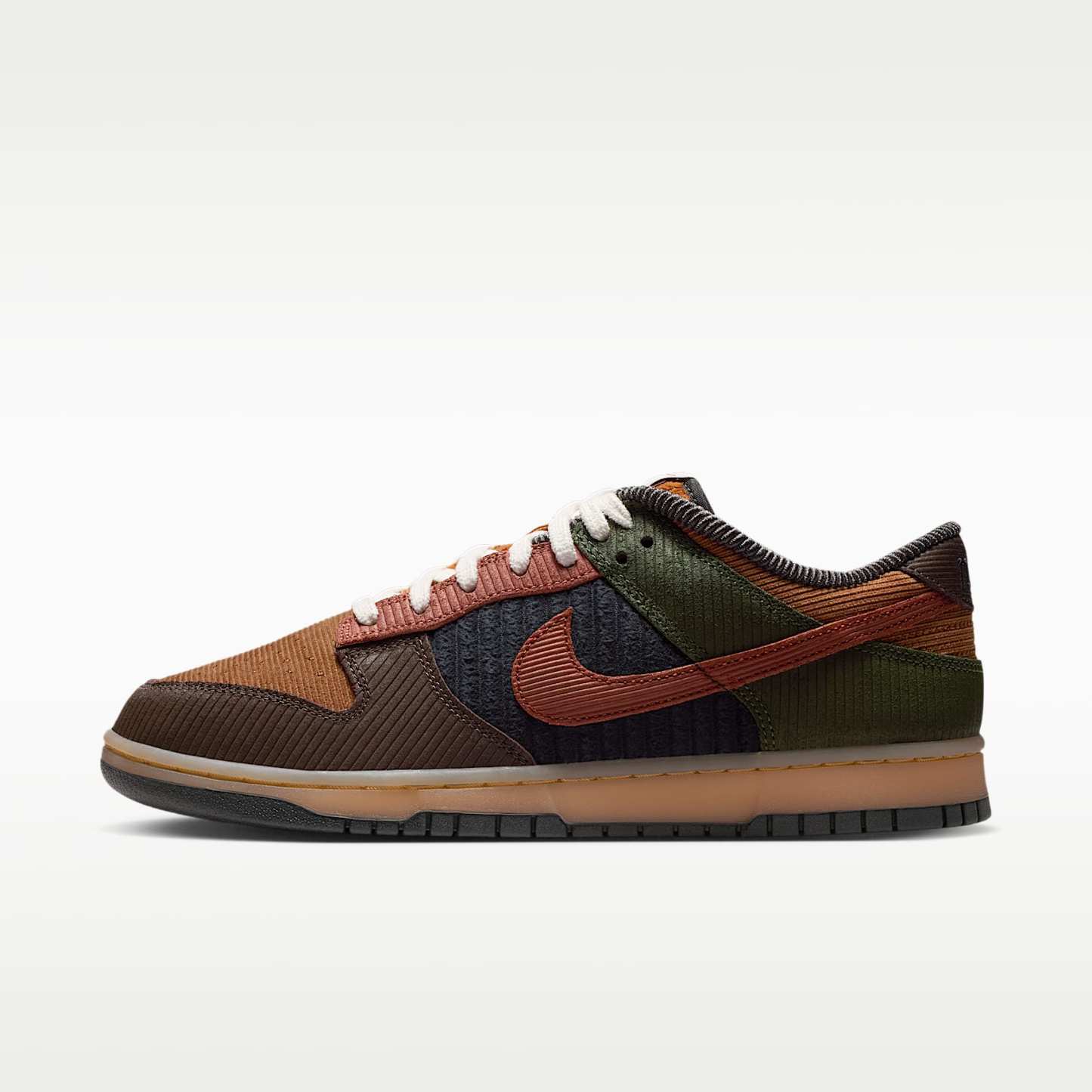 Nike Dunk Low Retro Premium Schuh (Herren) – Light British Tan/Cargo Khaki/Baroque Brown/Cinnamon