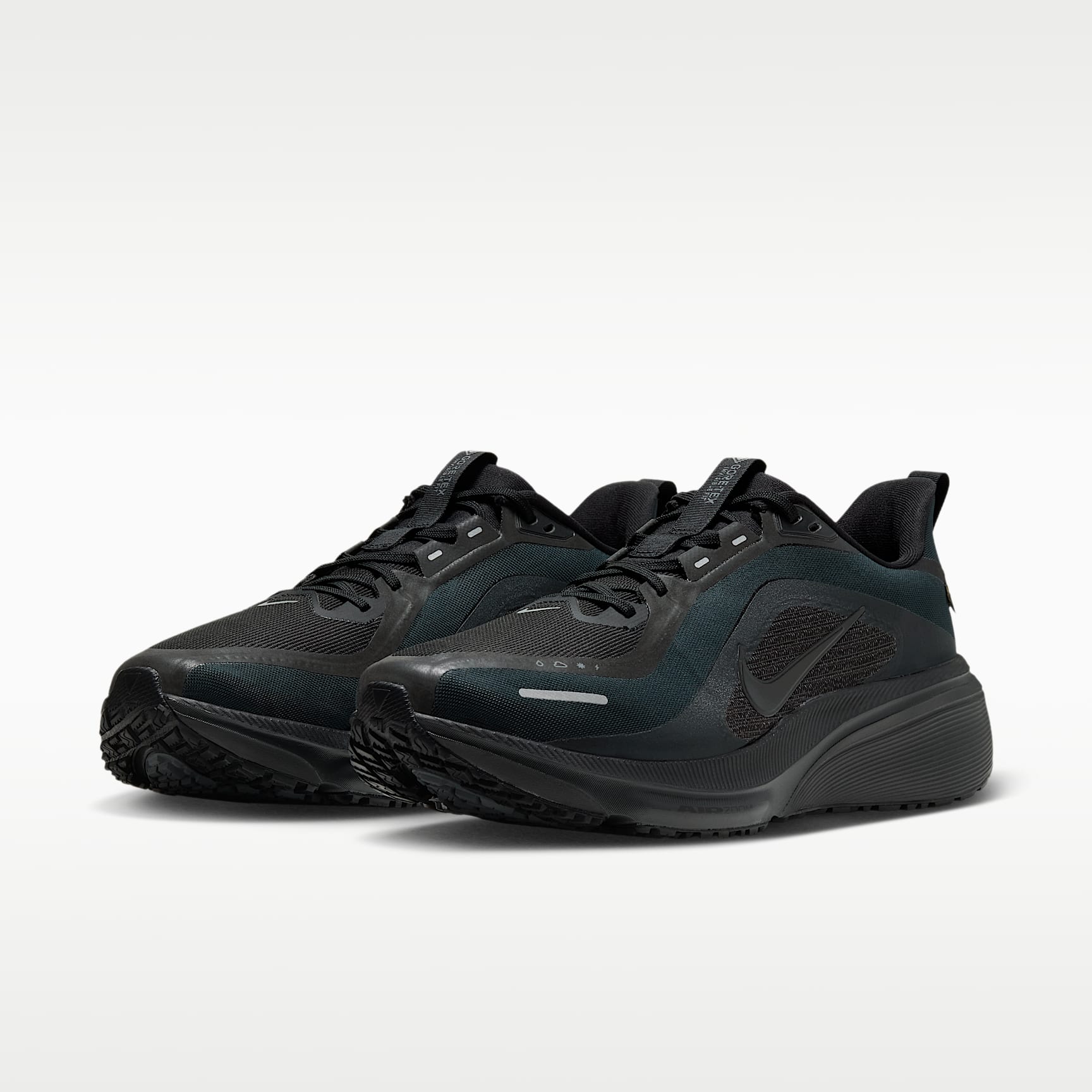 Nike Pegasus 42 GORE-TEX wasserdichter Straßenlaufschuh (Herren) – Schwarz/Off Noir/Dark Grey/Schwarz