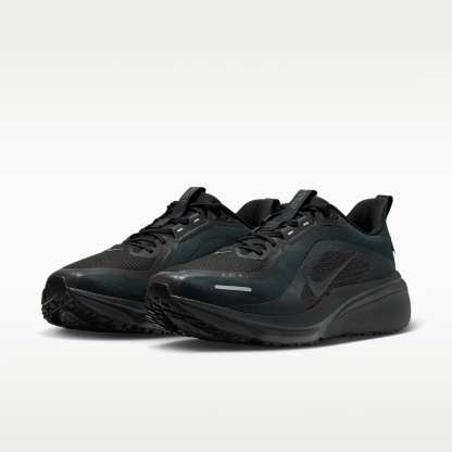 Nike Pegasus 42 GORE-TEX wasserdichter Straßenlaufschuh (Herren) – Schwarz/Off Noir/Dark Grey/Schwarz