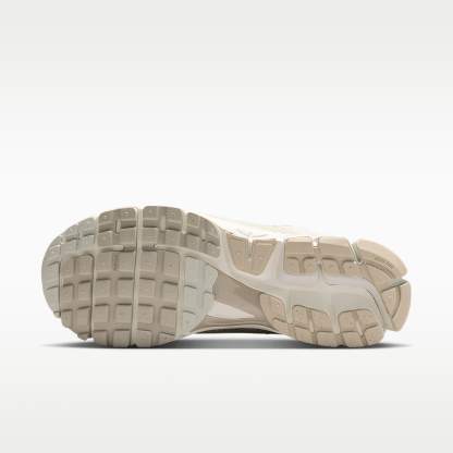 Nike Zoom Vomero 5 Herrenschuh – Phantom/Cream II/Sail/Light Bone