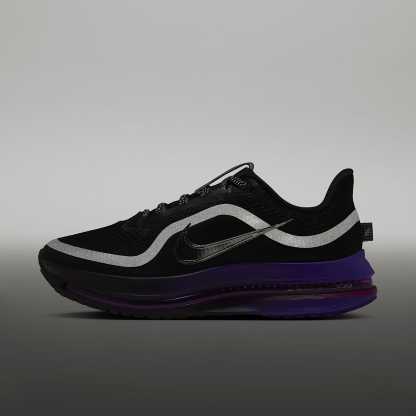 Nike Pegasus Premium Straßenlaufschuh (Damen) – Schwarz/Dark Concord/True Berry/Metallic Silver