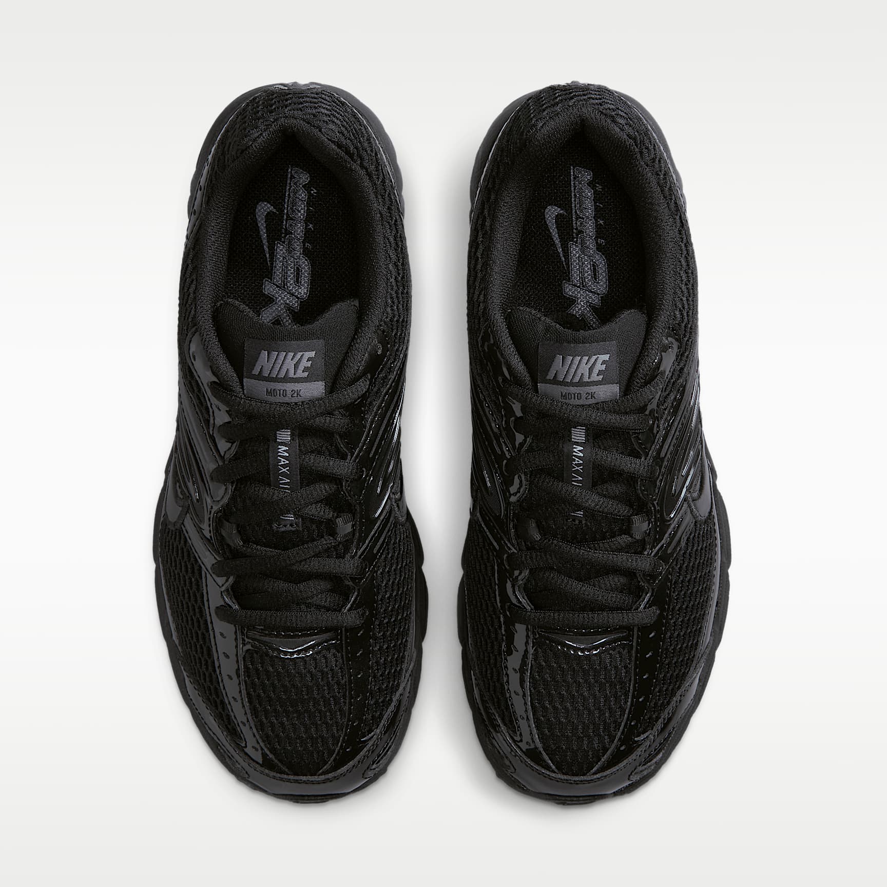 Nike Air Max Moto 2K Schuh mit reflektierenden Akzenten (Damen) – Schwarz/Iron Grey/Metallic Silver/Schwarz