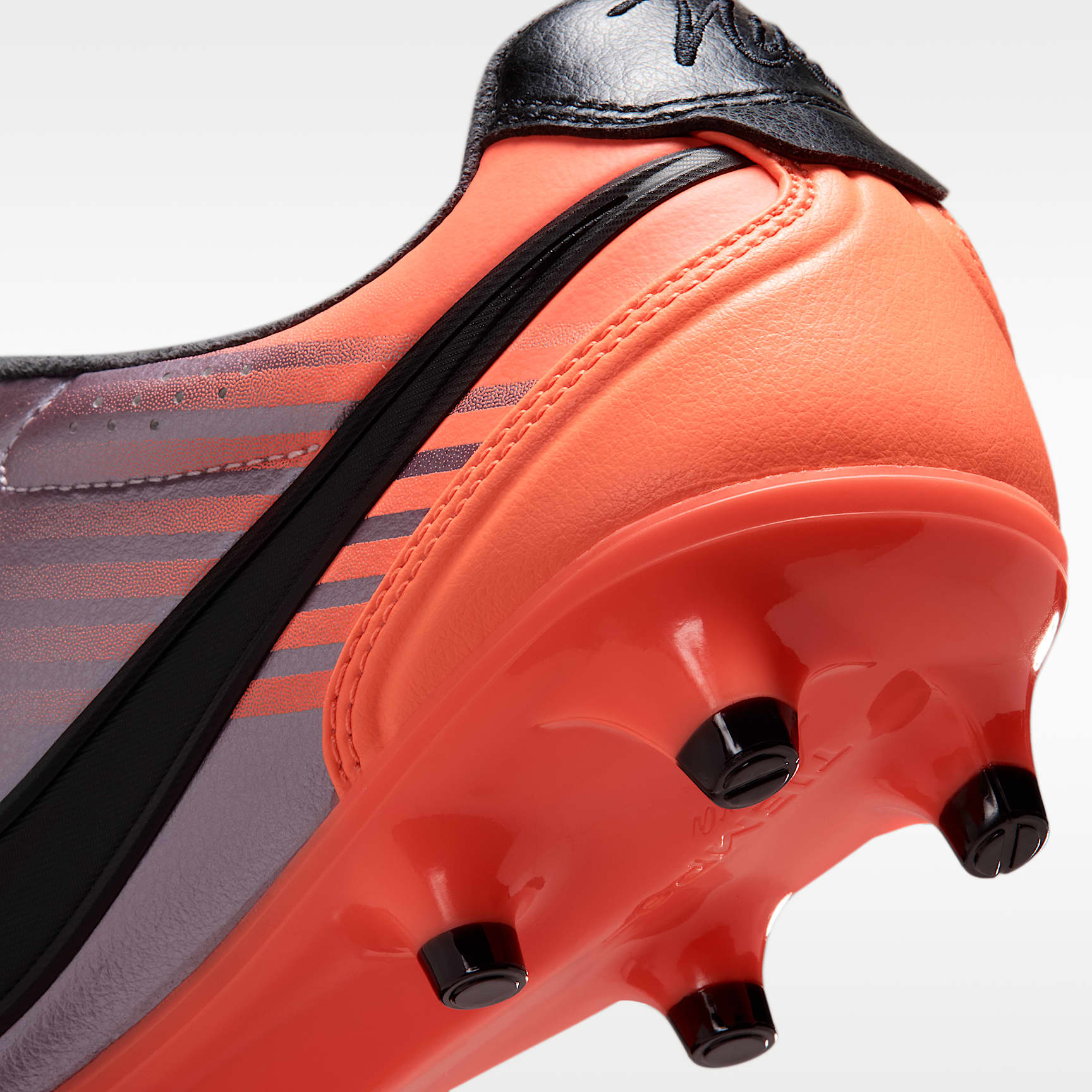 Nike Tiempo Ligera Pro Low-Top-Fußballschuh für normalen Rasen – Bleached Lilac/Total Orange/Schwarz