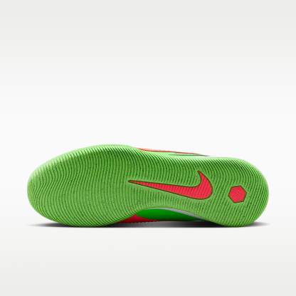 Nike Phantom 6 Low Academy "Erling Haaland" Fußballschuh für Hallen- und Hartplätze – Hot Punch/Green Strike/Schwarz