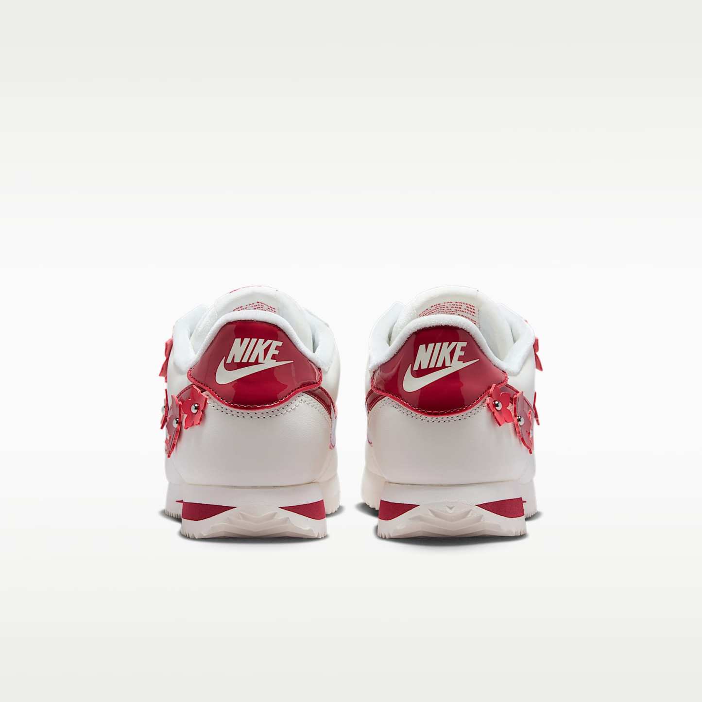 Nike Cortez Leather Damenschuh – Sail/Sail/University Red/Tough Red