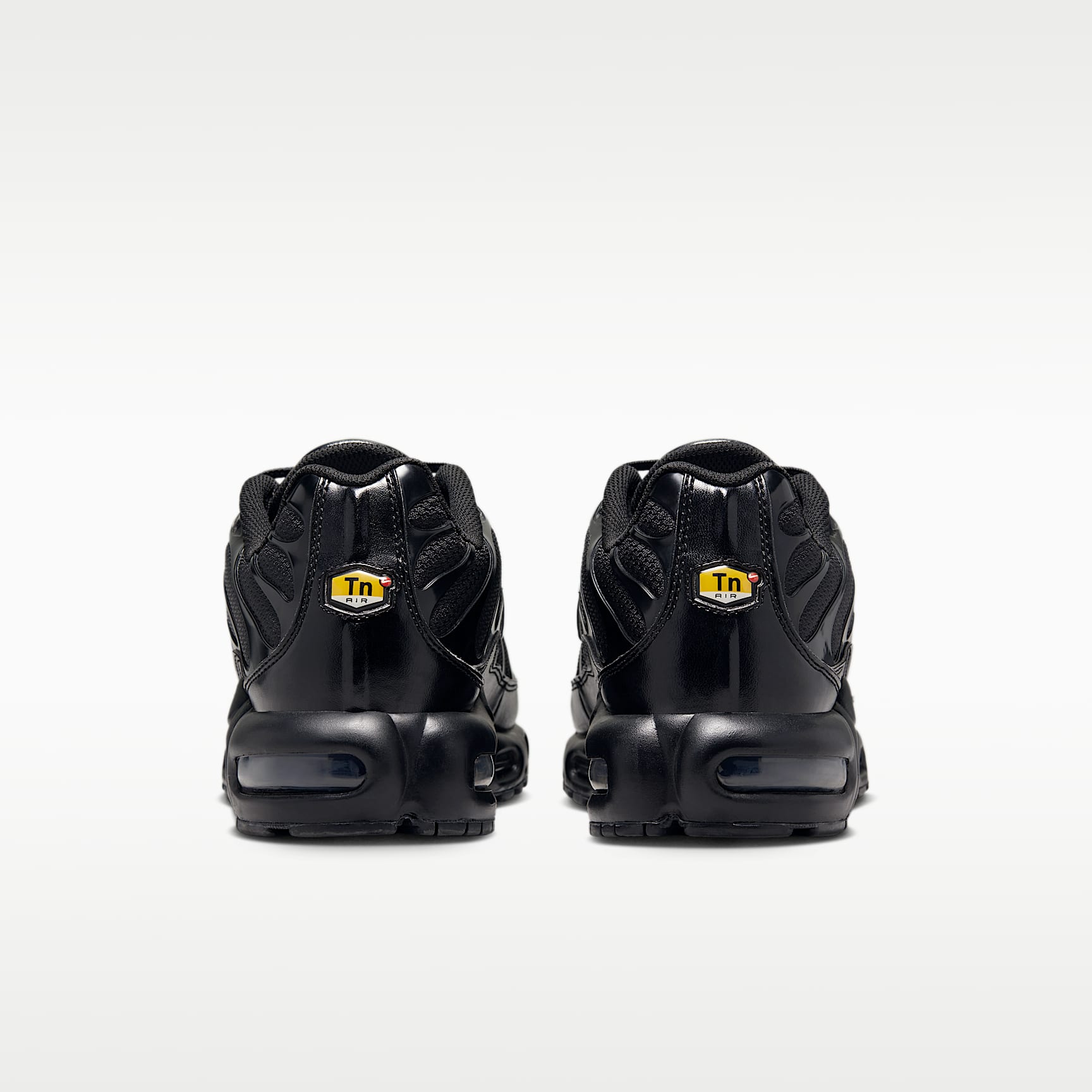 Nike Air Max Plus Herrenschuh – Schwarz/Schwarz/Schwarz