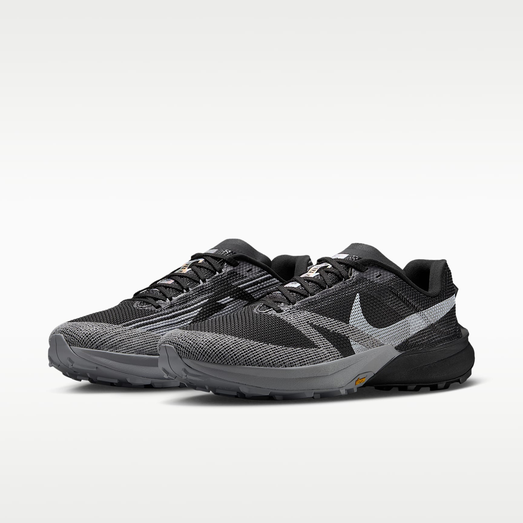 Nike Kiger 10 Traillaufschuh – Schwarz/Weiß/Cool Grey/Weiß