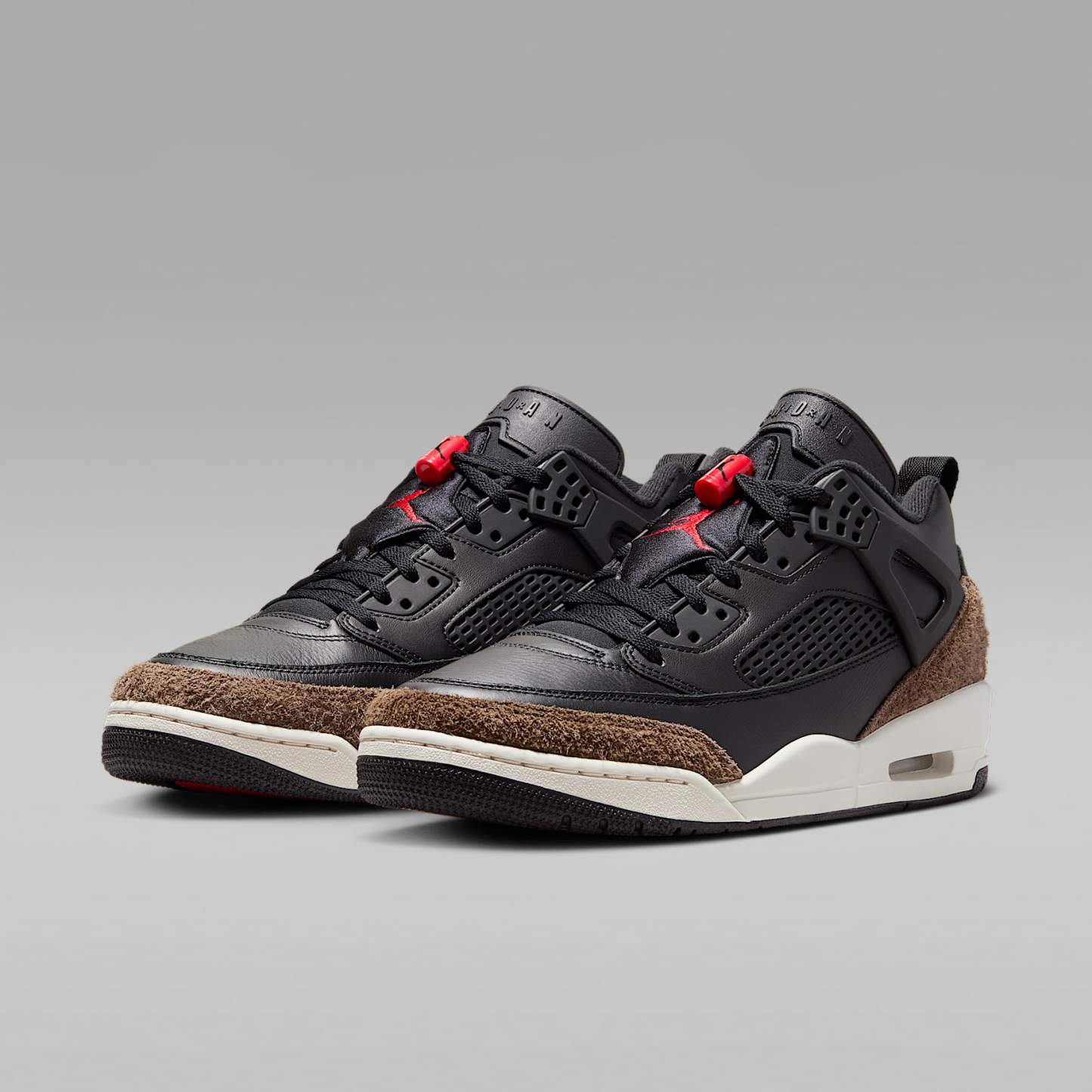 Jordan Spizike Low Herrenschuh – Schwarz/Palomino/Phantom/University Red