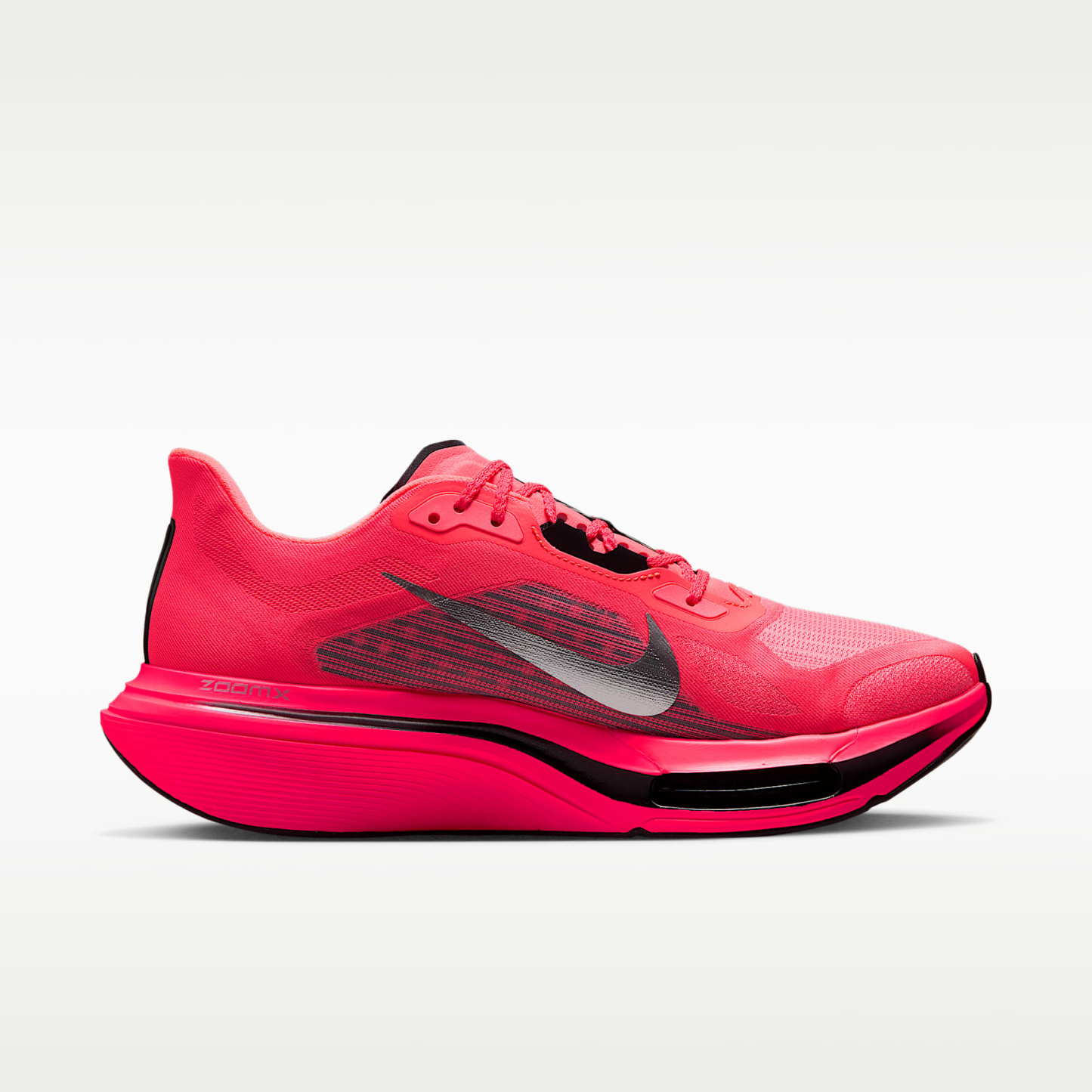 Nike Pegasus Plus 2 Straßenlaufschuh (Herren) – Flash Crimson/Schwarz/Light Smoke Grey/Metallic Silver