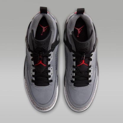 Jordan Spizike Low Herrenschuh – Cool Grey/Schwarz/Wolf Grey/University Red