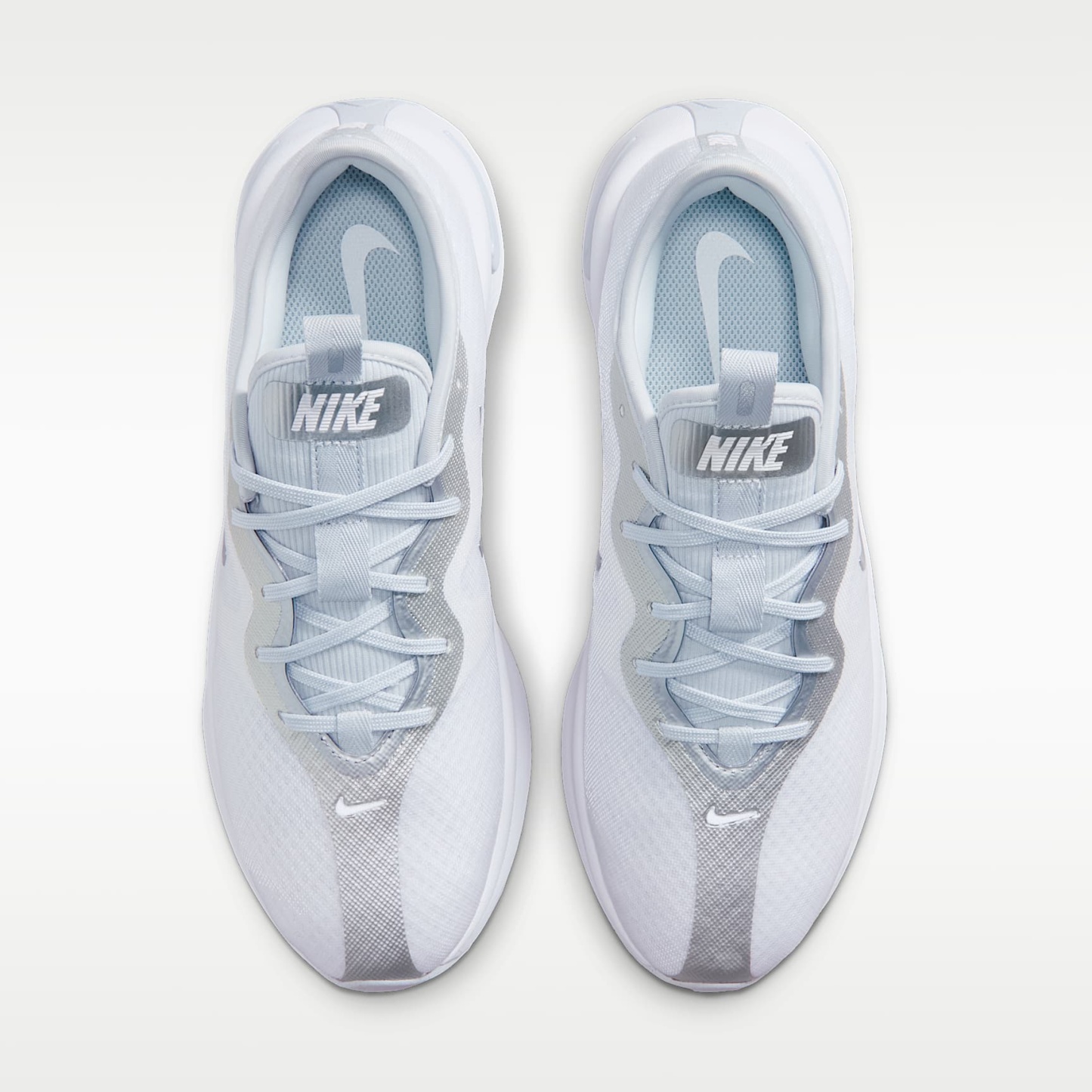 Nike Motiva 2 Walking-Schuhe (Damen) – Weiß/Pure Platinum/Metallic Silver